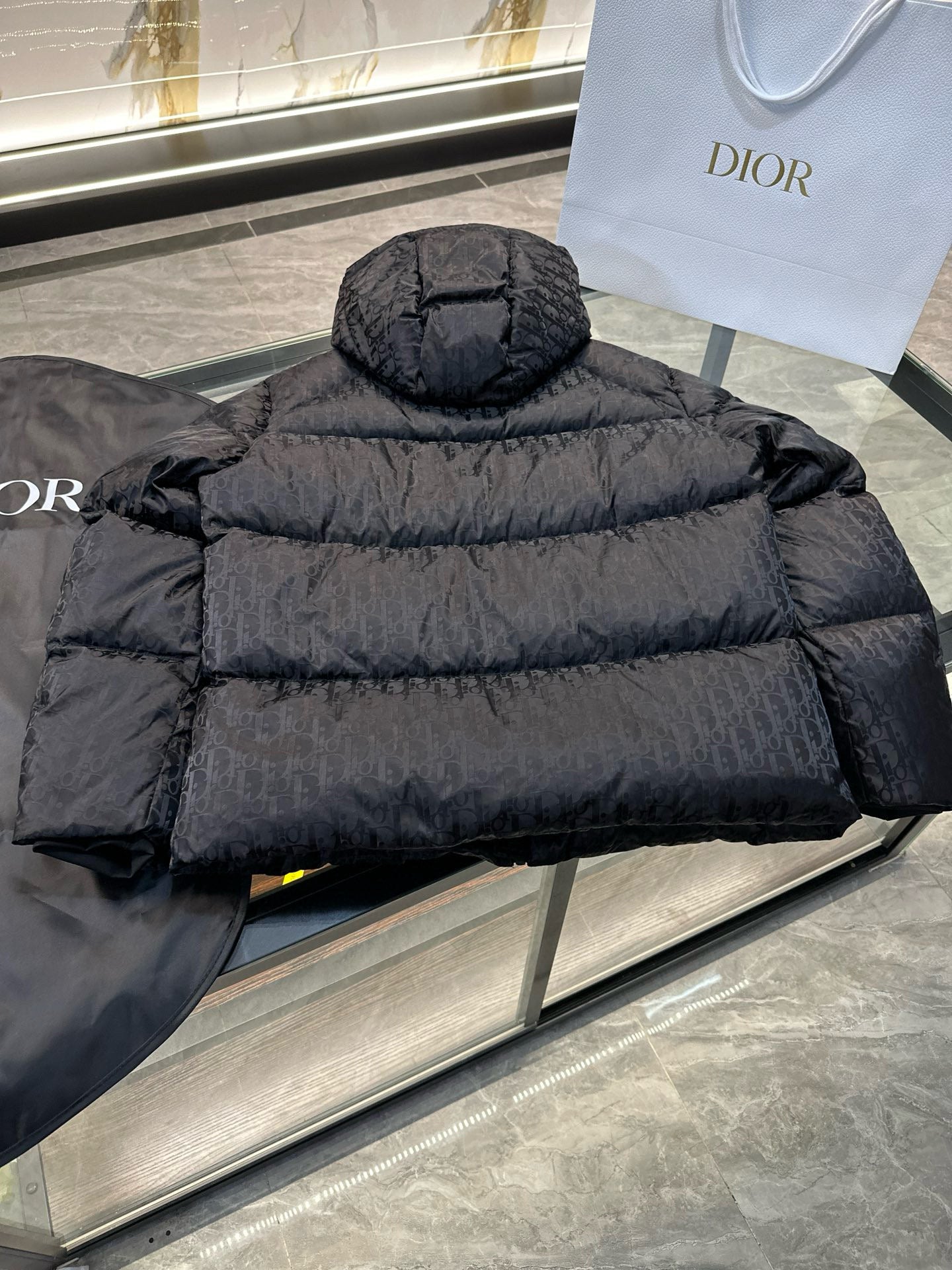 CD OBLIQUE JACKET