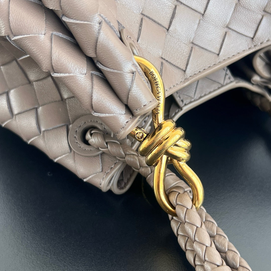 BOTT SMALL PARACHUTE CHAIN BAG