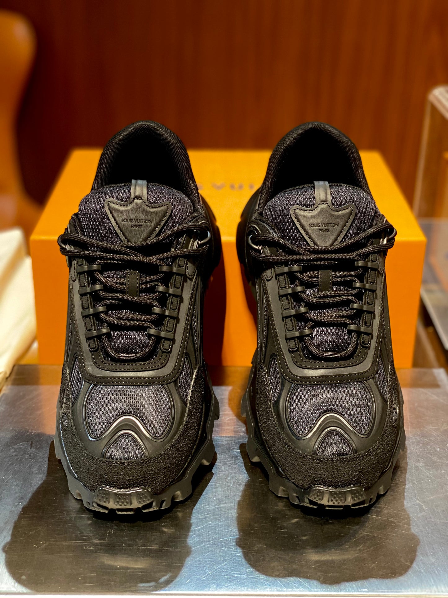 LOU SUMMIT SNEAKERS