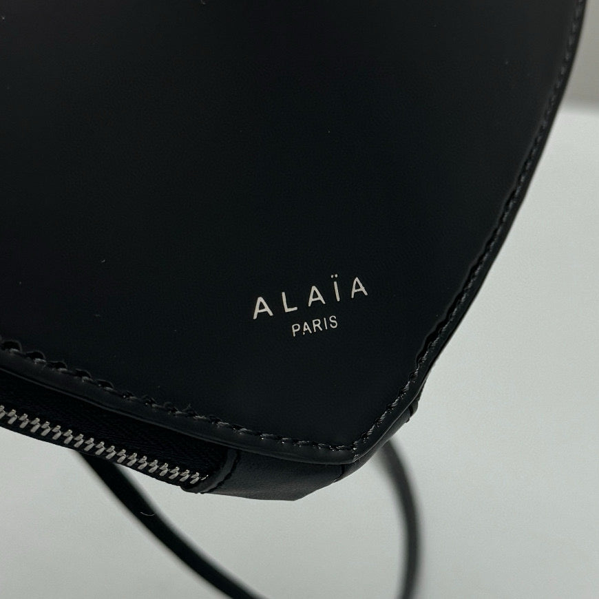 ALAIA LE COEUR BAG