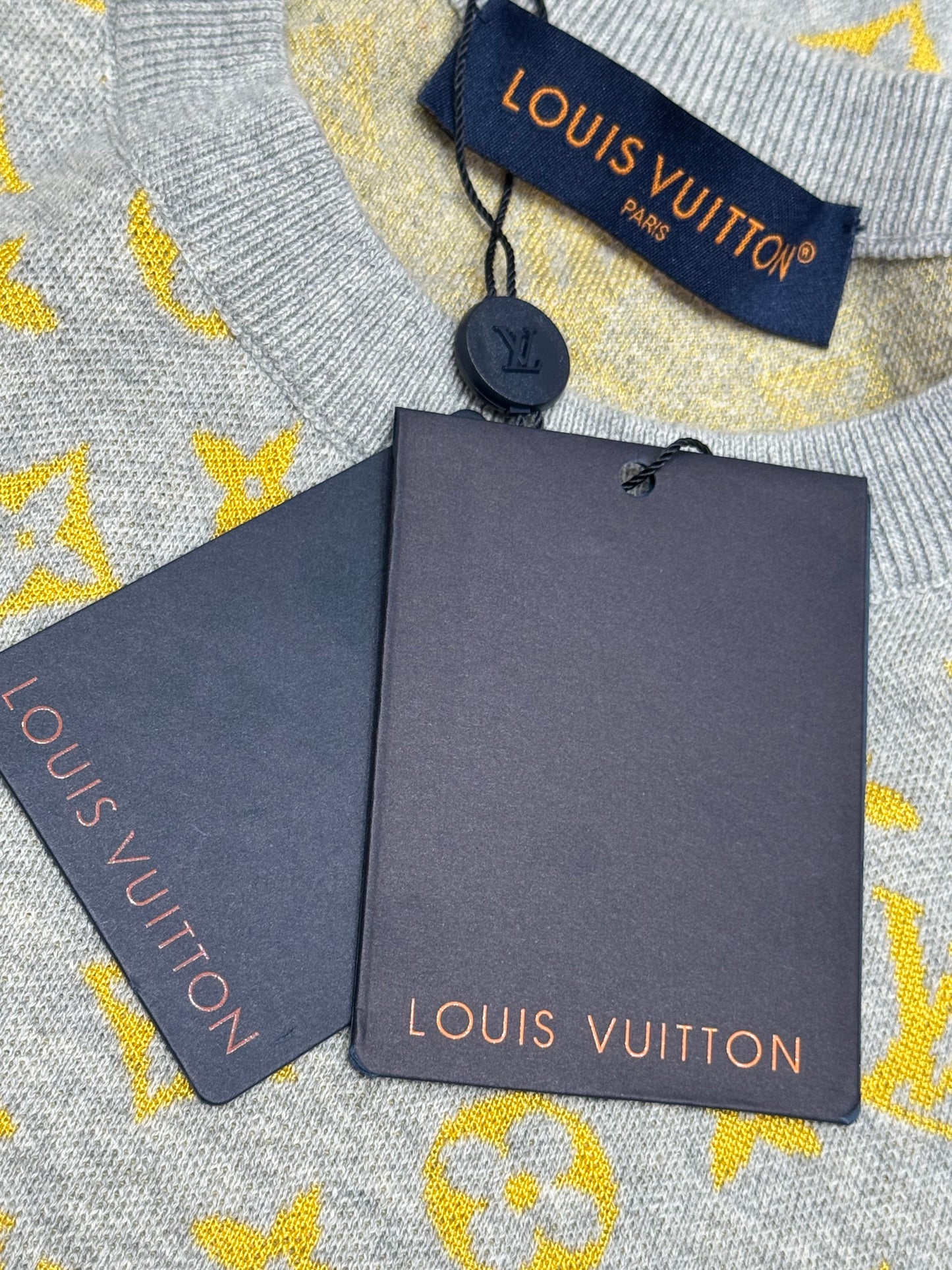 LOU T-SHIRT