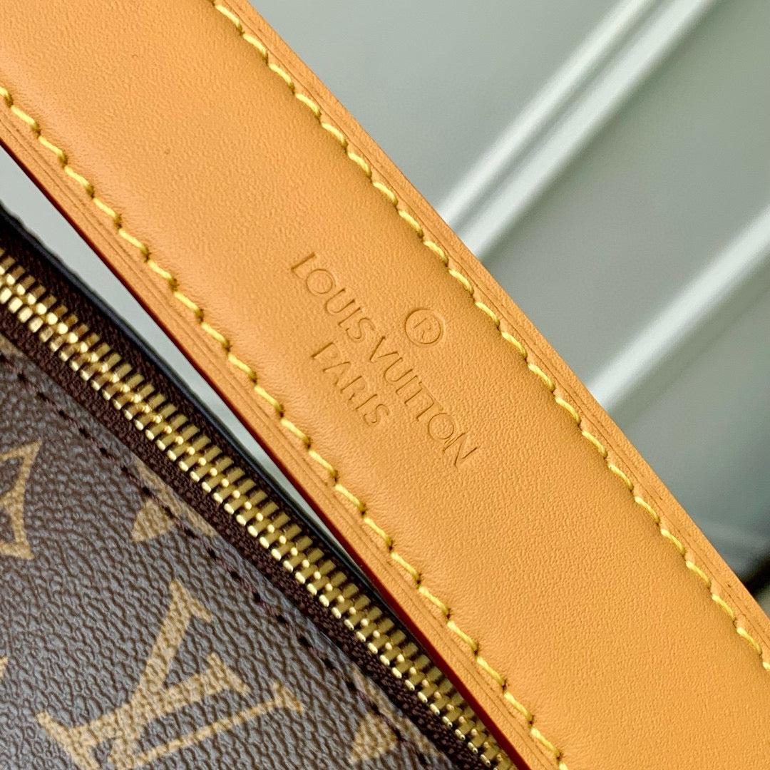 LOU SIDE TRUNK GM BAG
