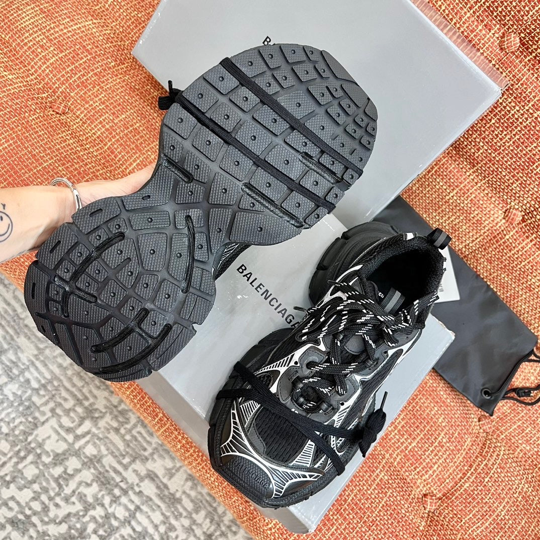 BAL 3XL TRAINERS