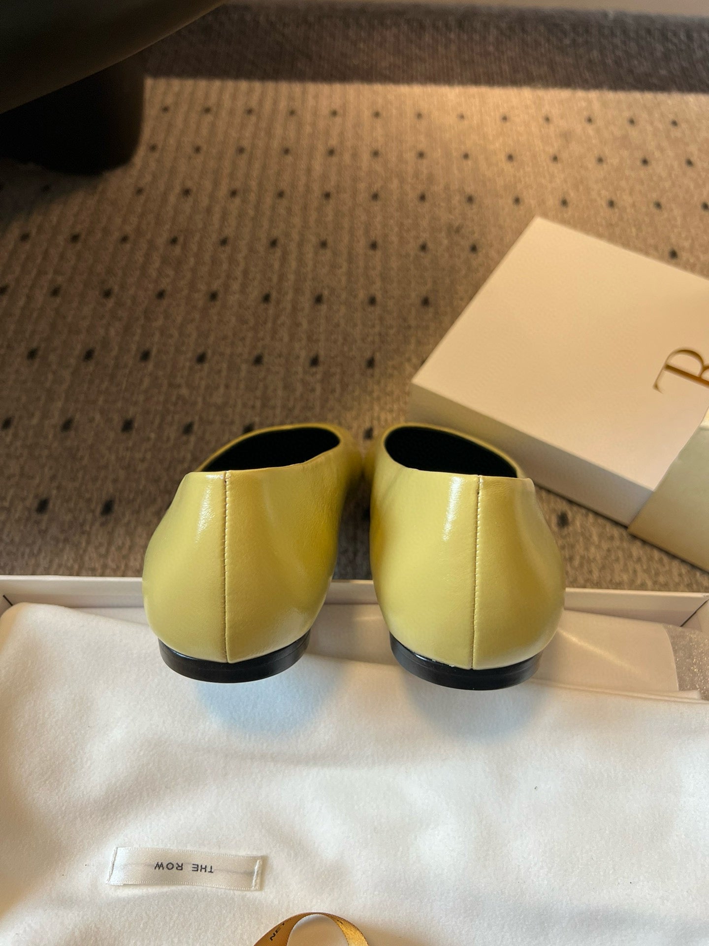 THE ROW BALLET FLATS