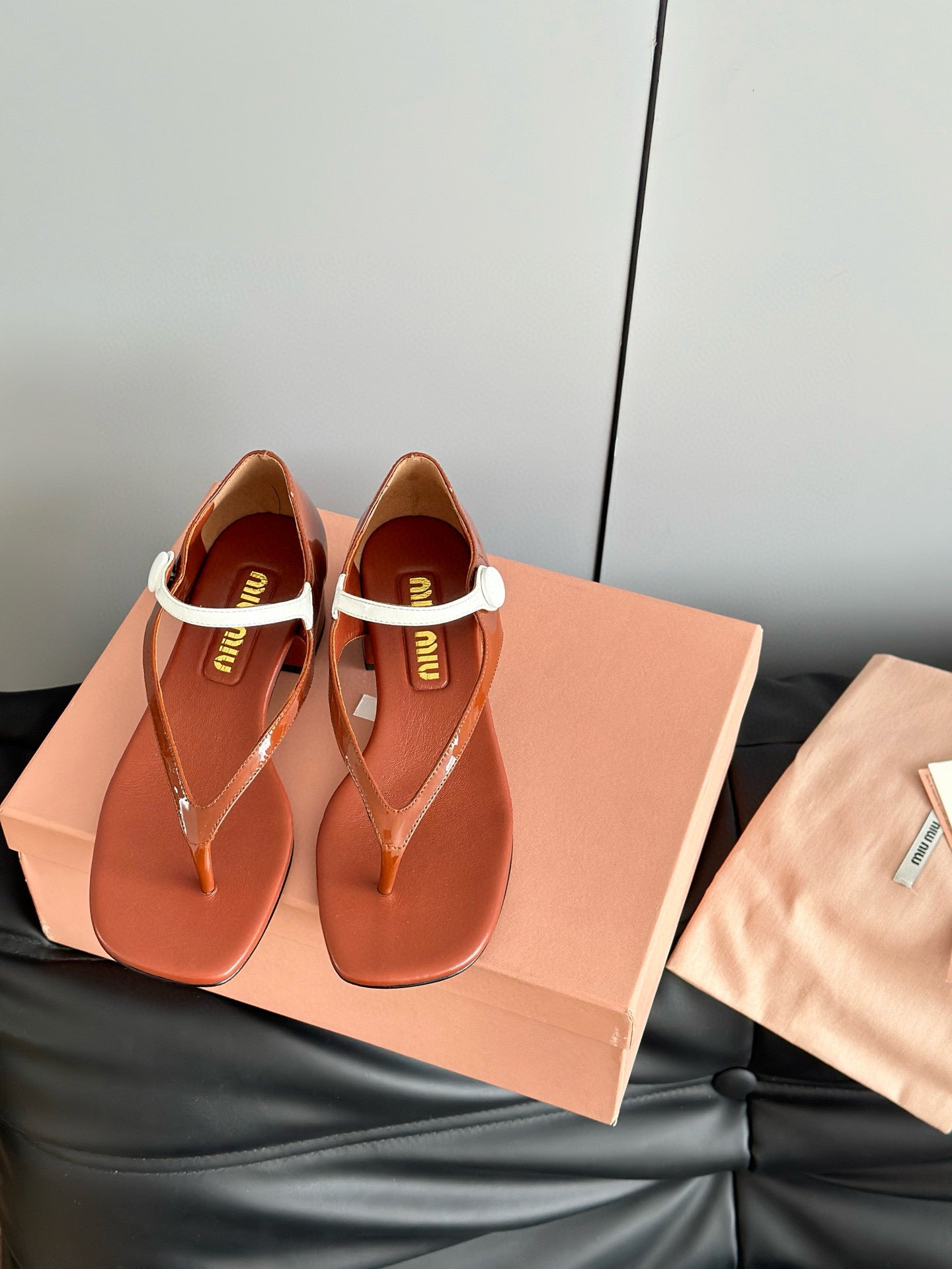 MIU M THONG SANDALS