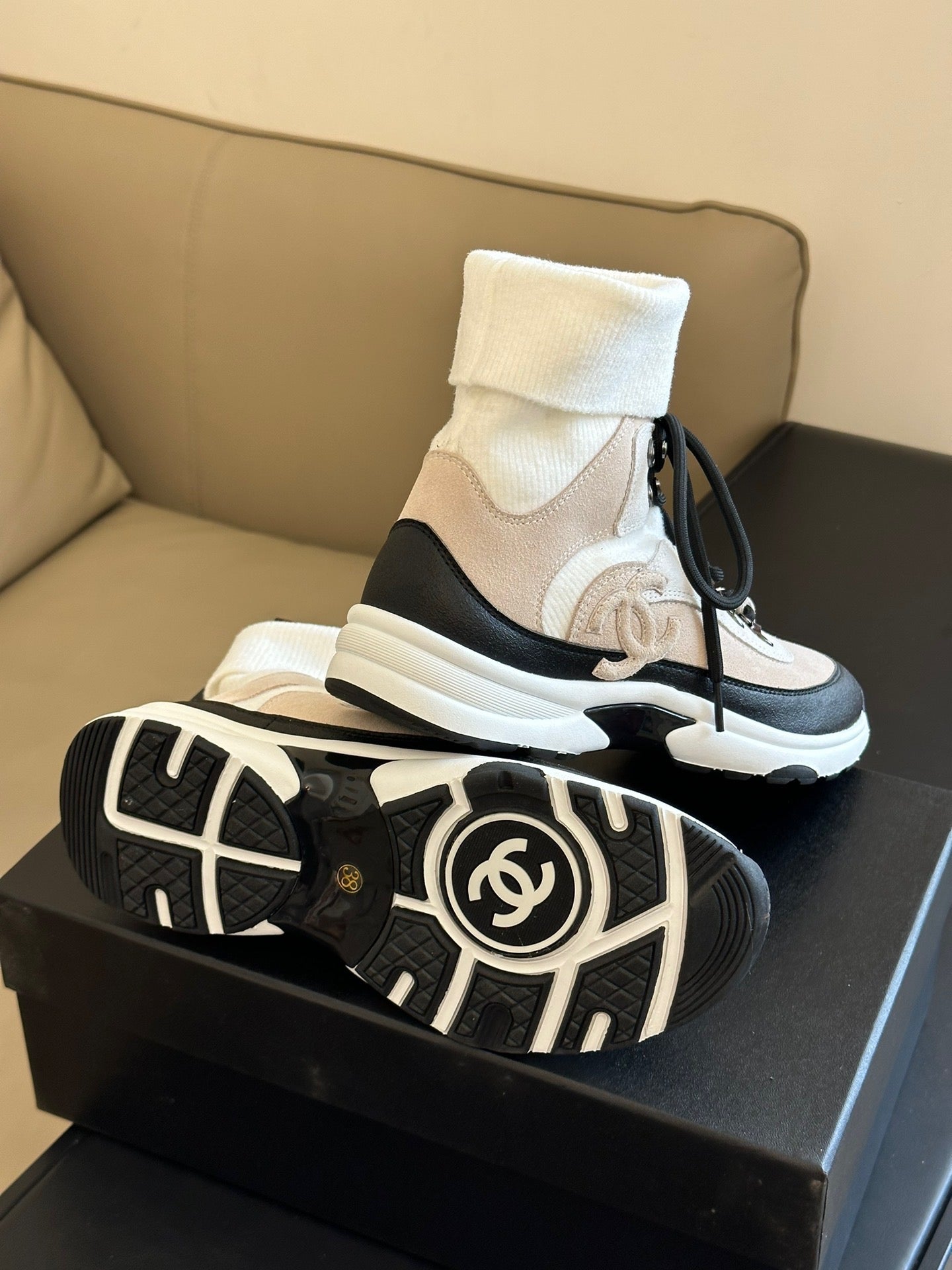 CC TRAINERS