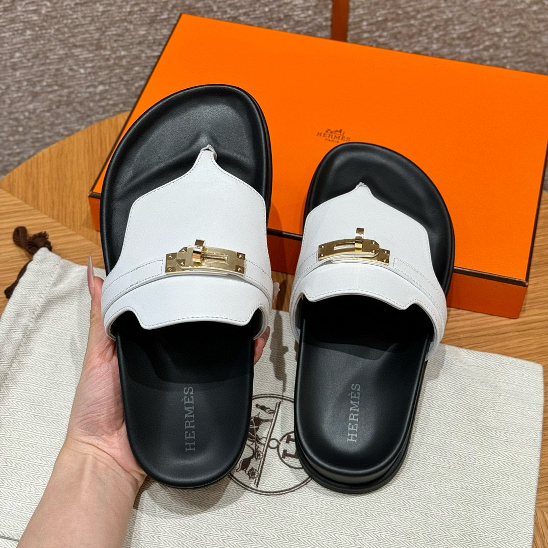 HERM EMPIRE SANDALS