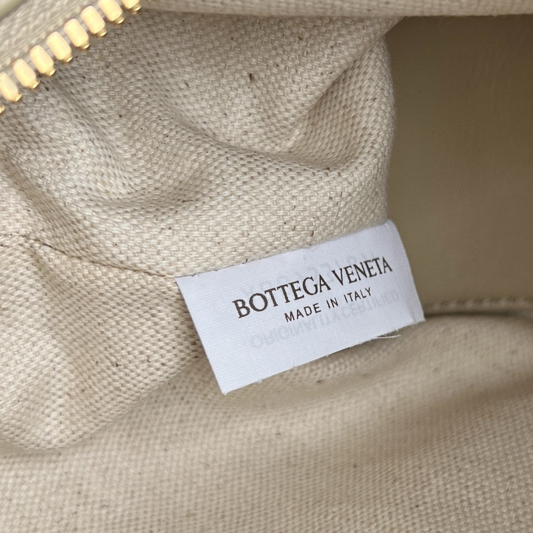 BOTT TOP HANDLE LOOP BAG
