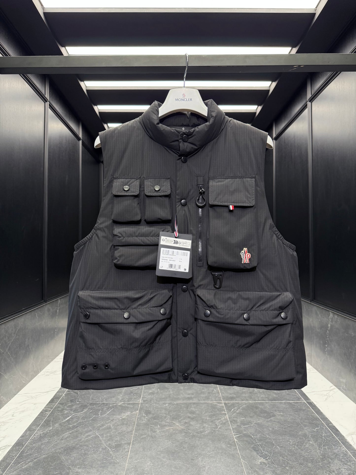 MONC TONGASS VEST