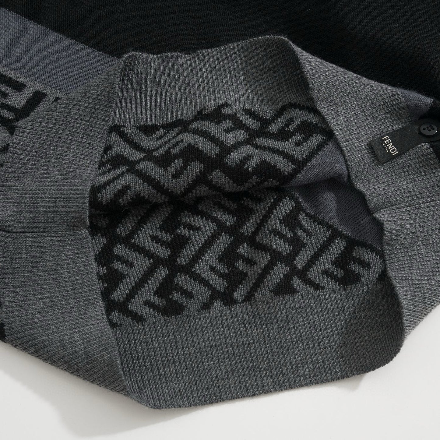 FEN SWEATER