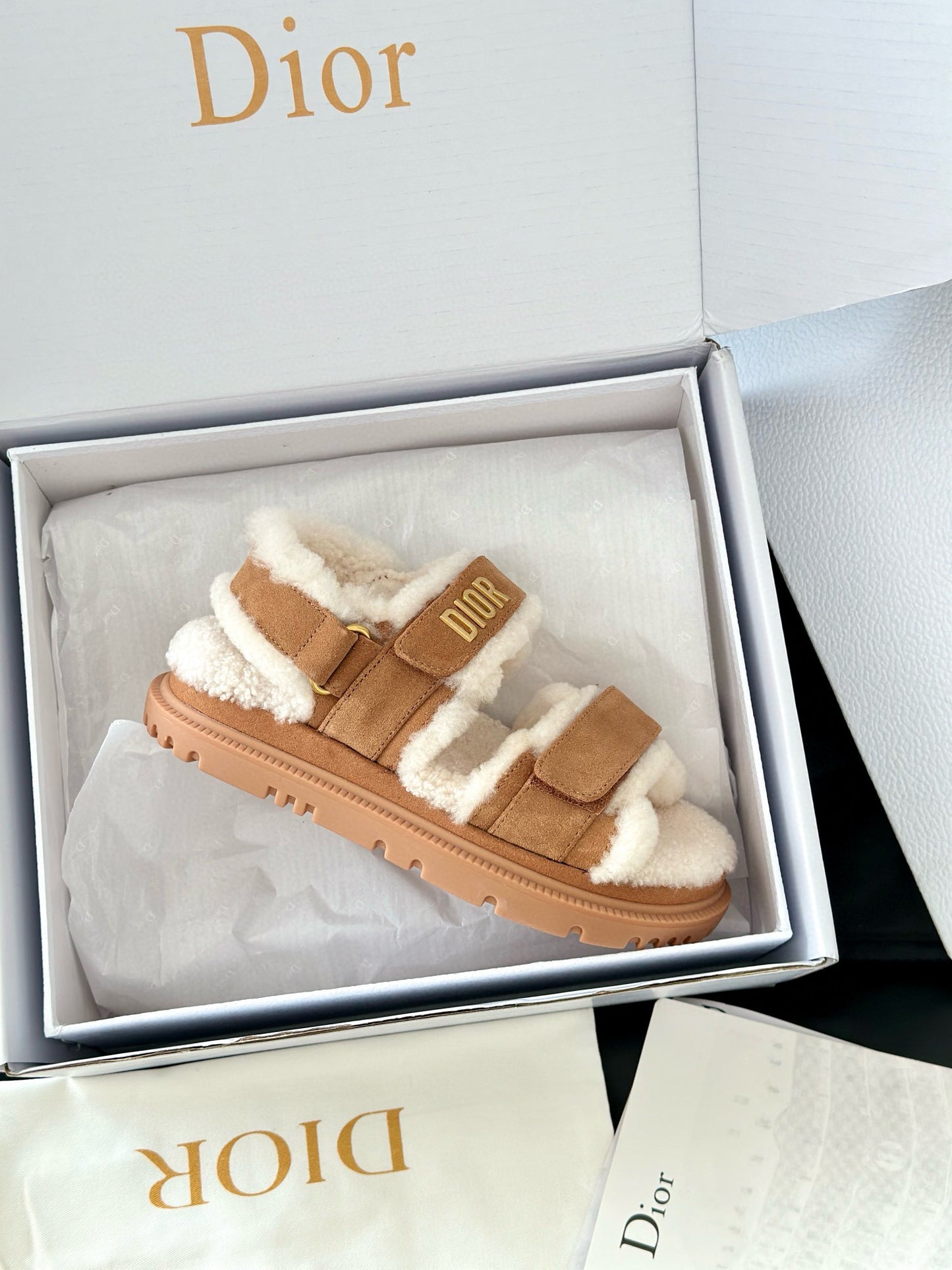 CD SANDALS