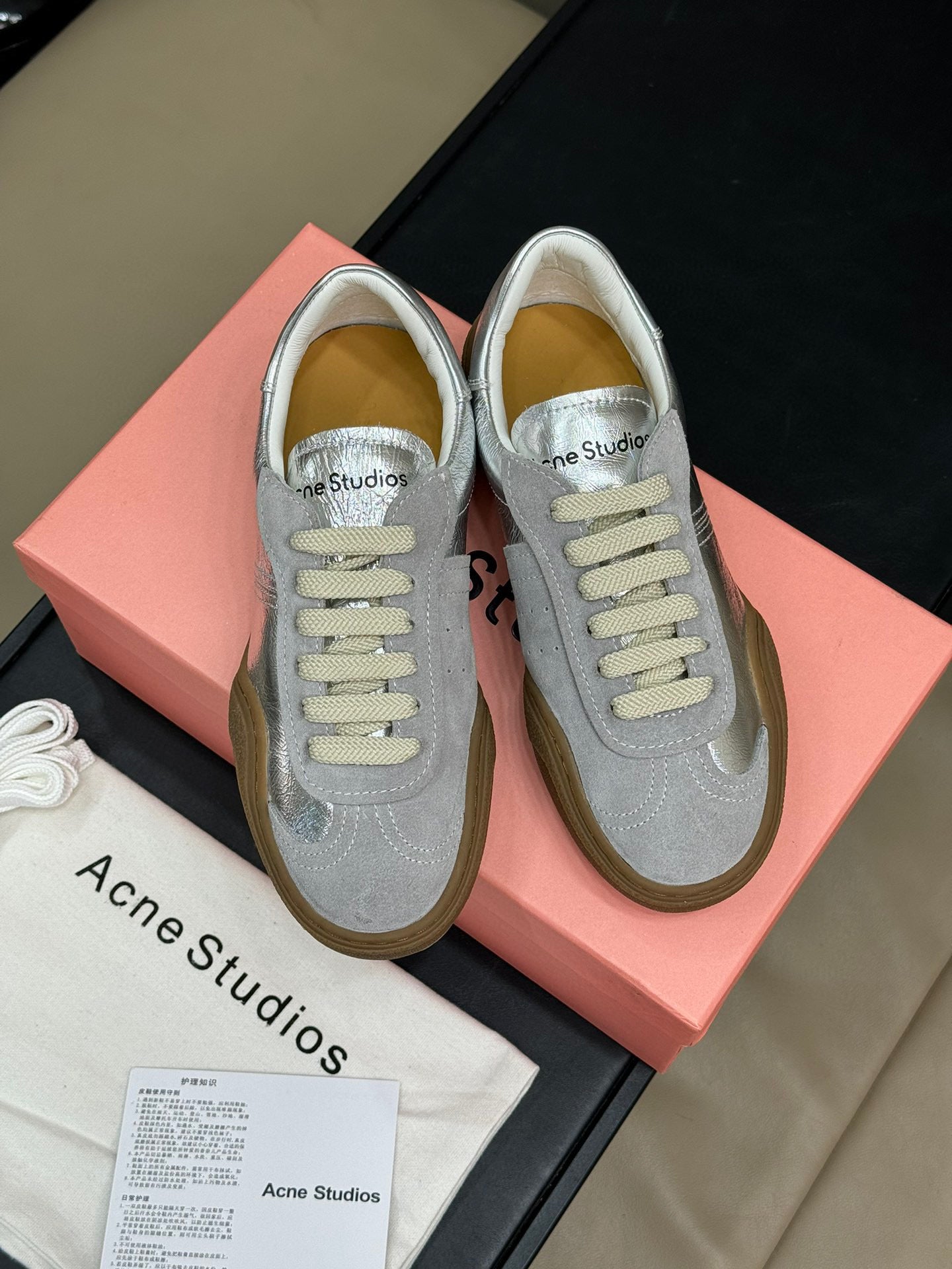 ACNE TRAINERS