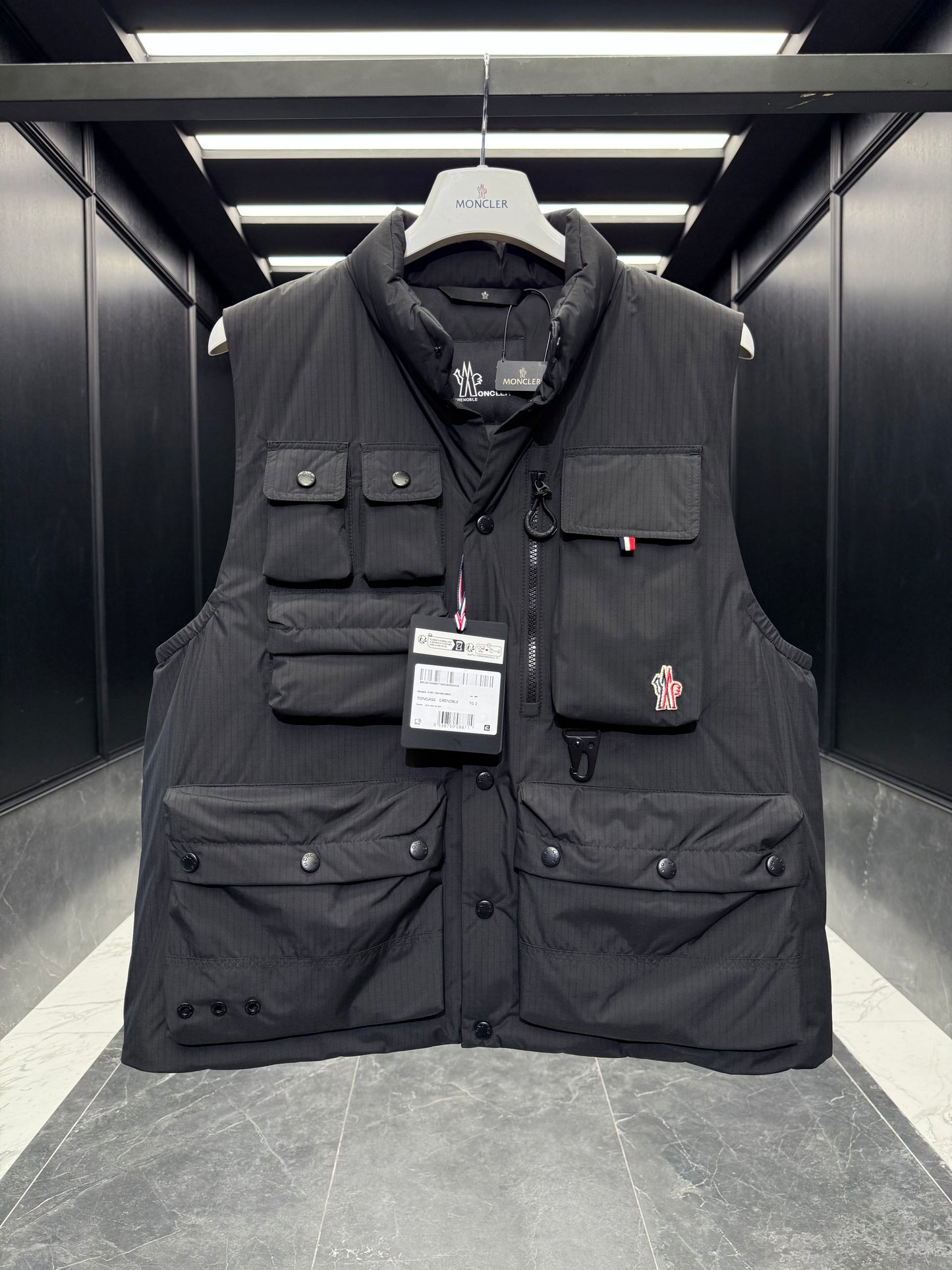 MONC TONGASS VEST