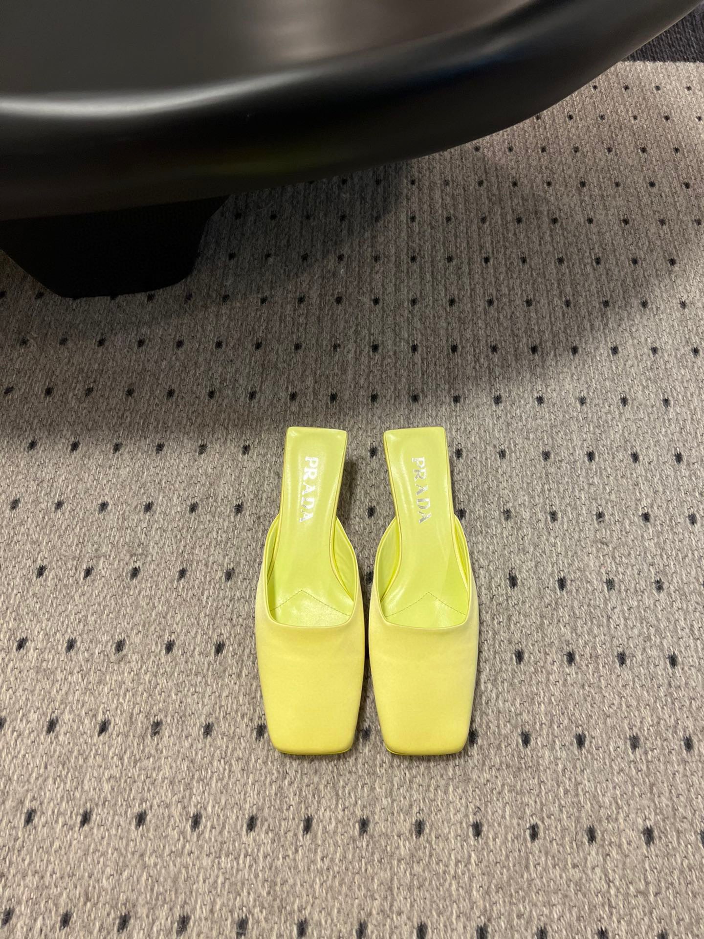 PD HEELS