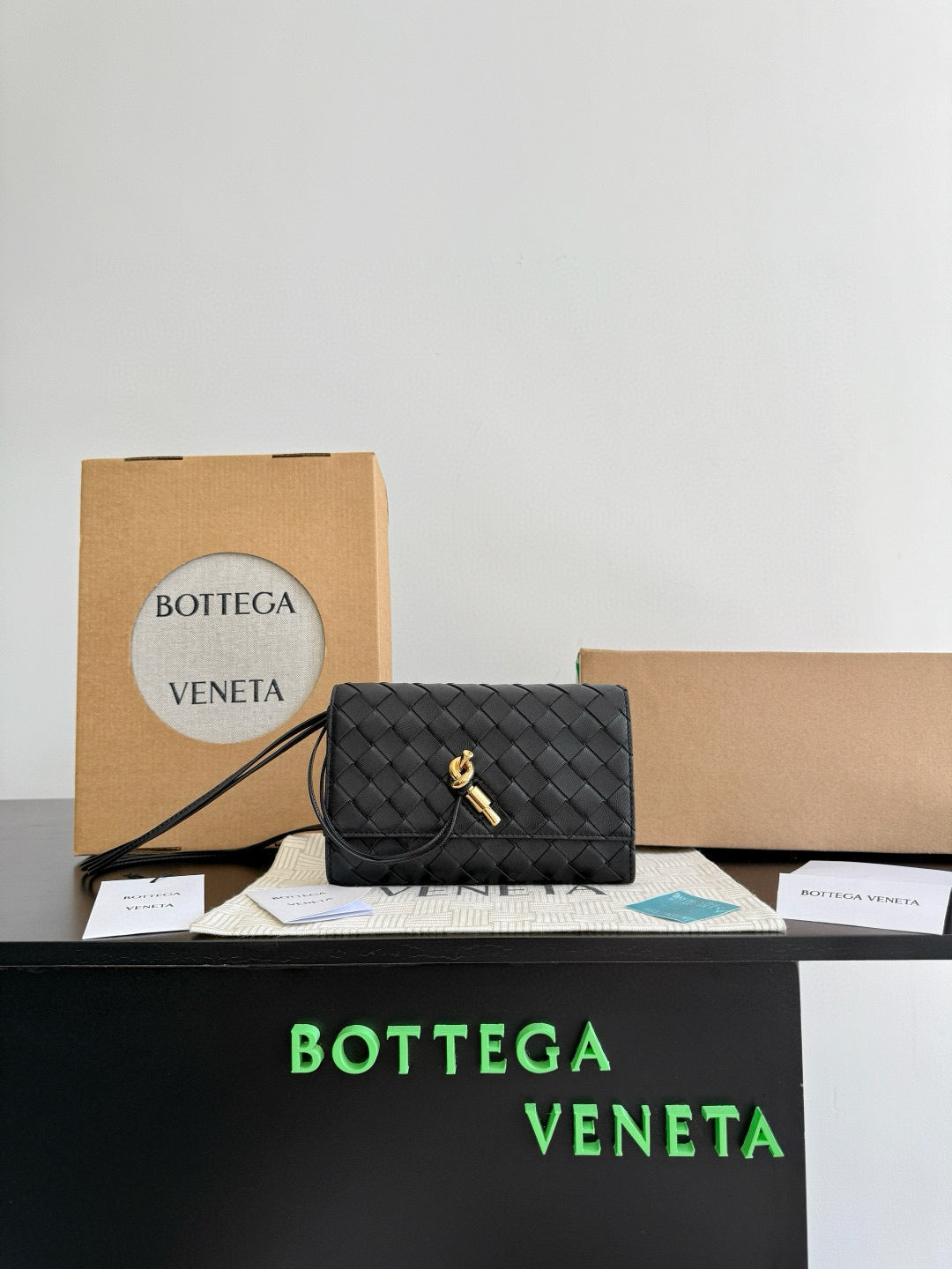 BOTT V ANDIAMO POUCH