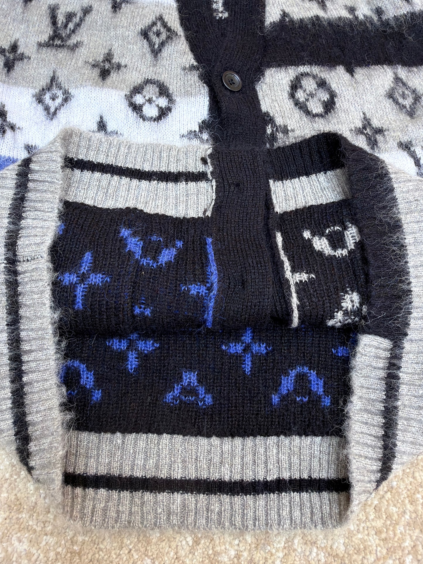 LOU CARDIGAN