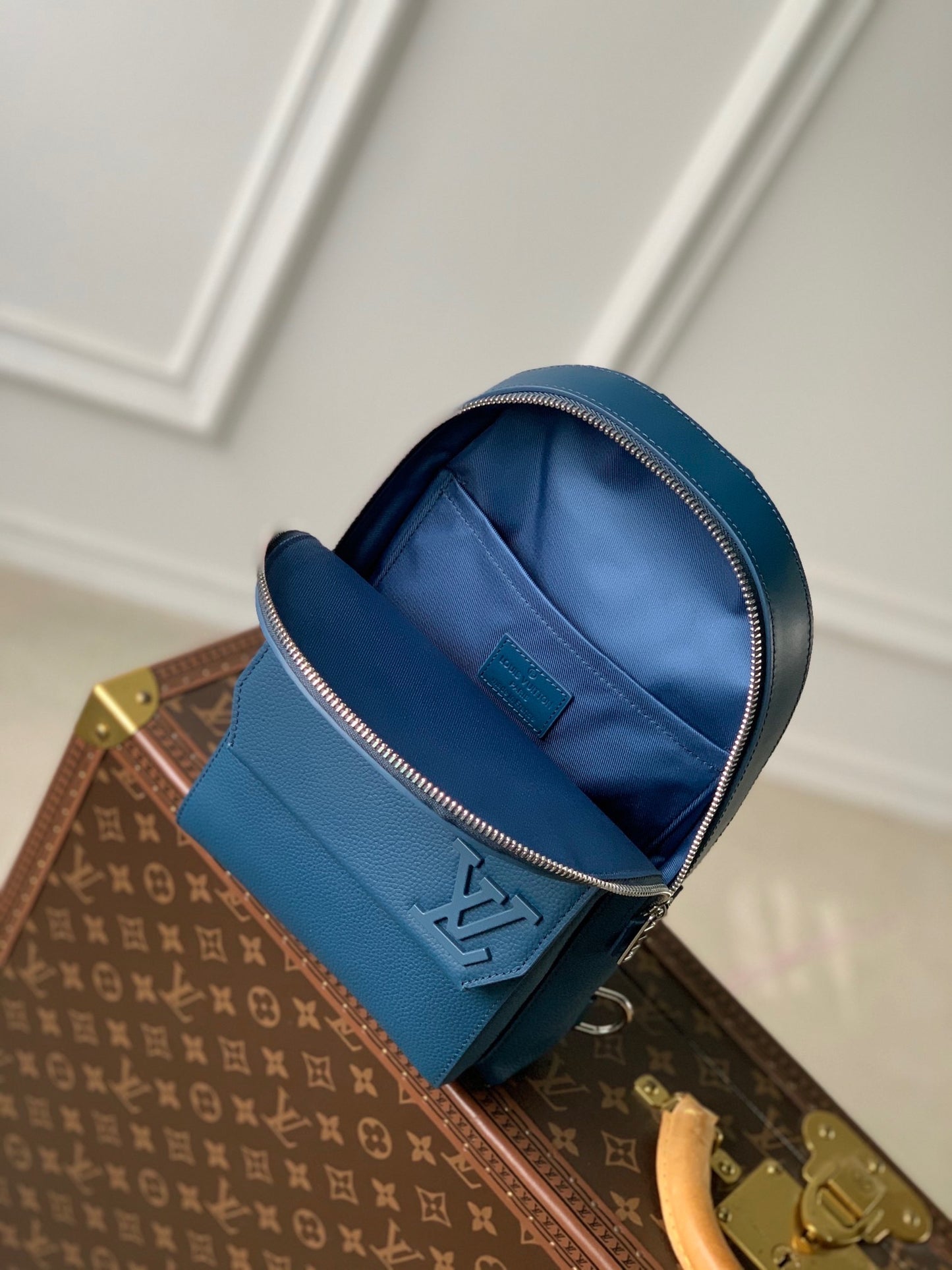 LOU TAKEOFF BACKPACK