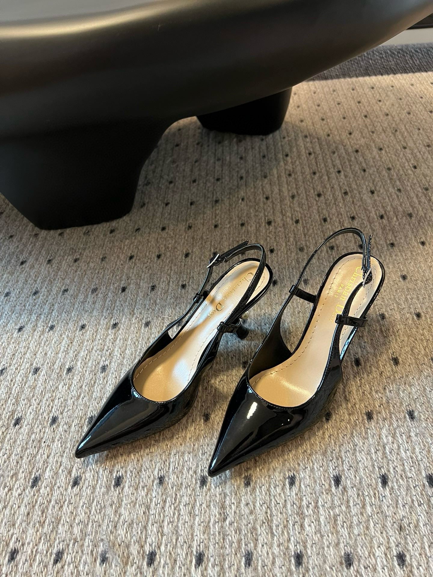 CD TRIABLES HEELS