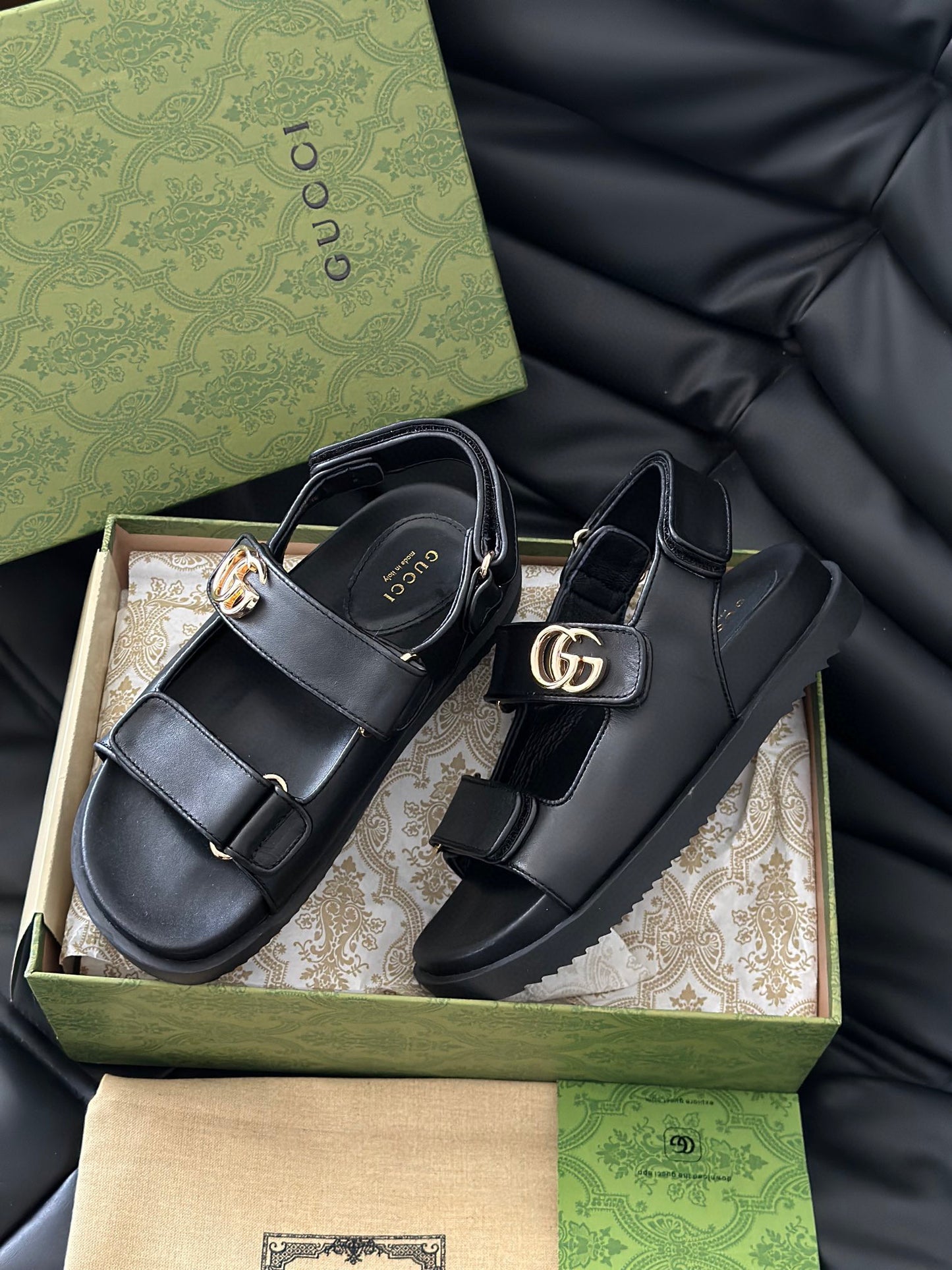 GG SANDALS