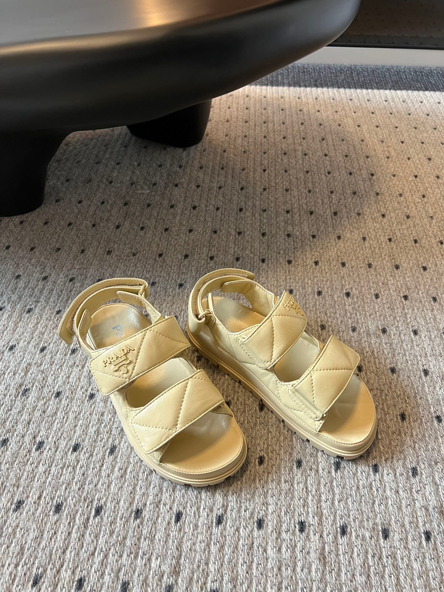 PD SANDALS