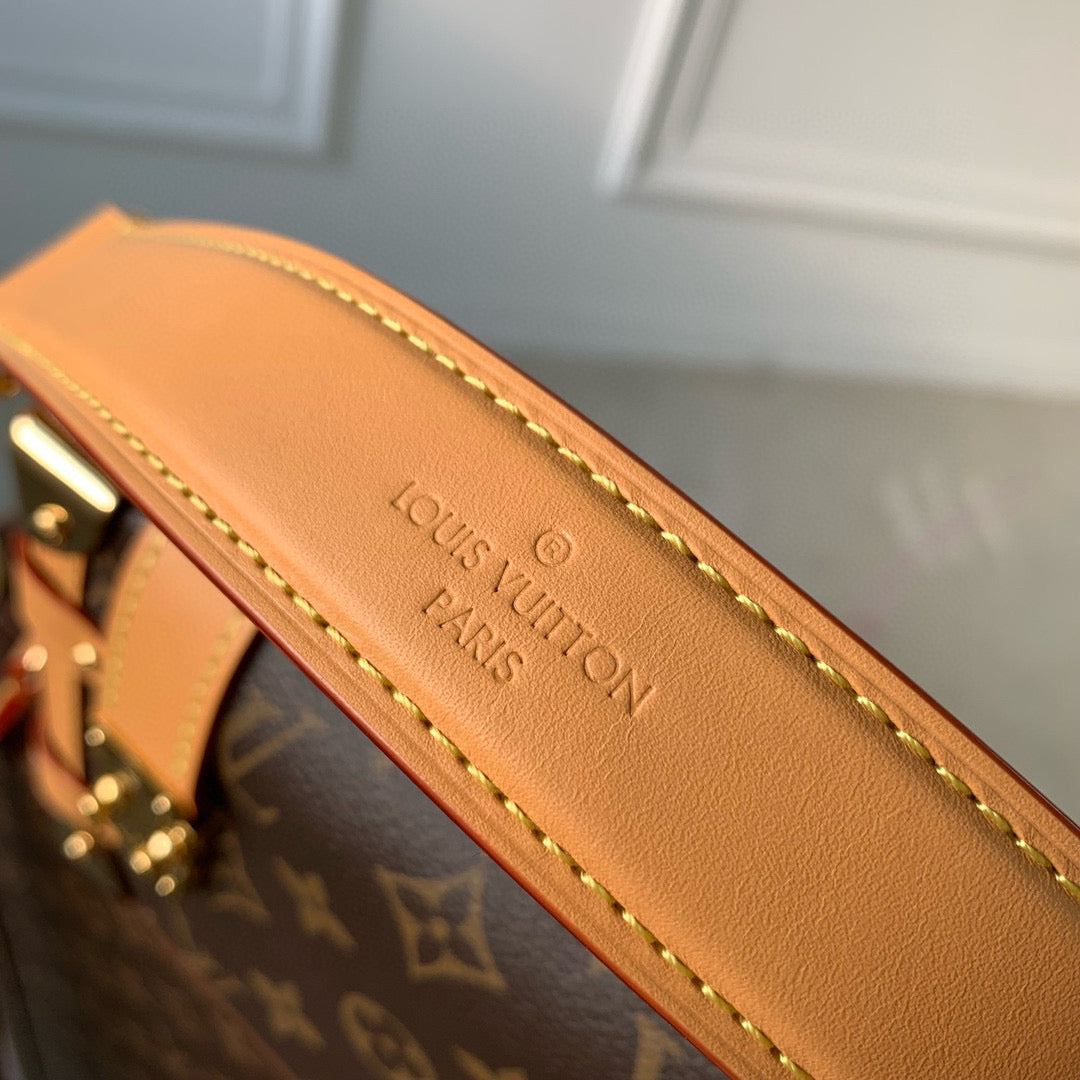 LOU SIDE TRUNK PM BAG