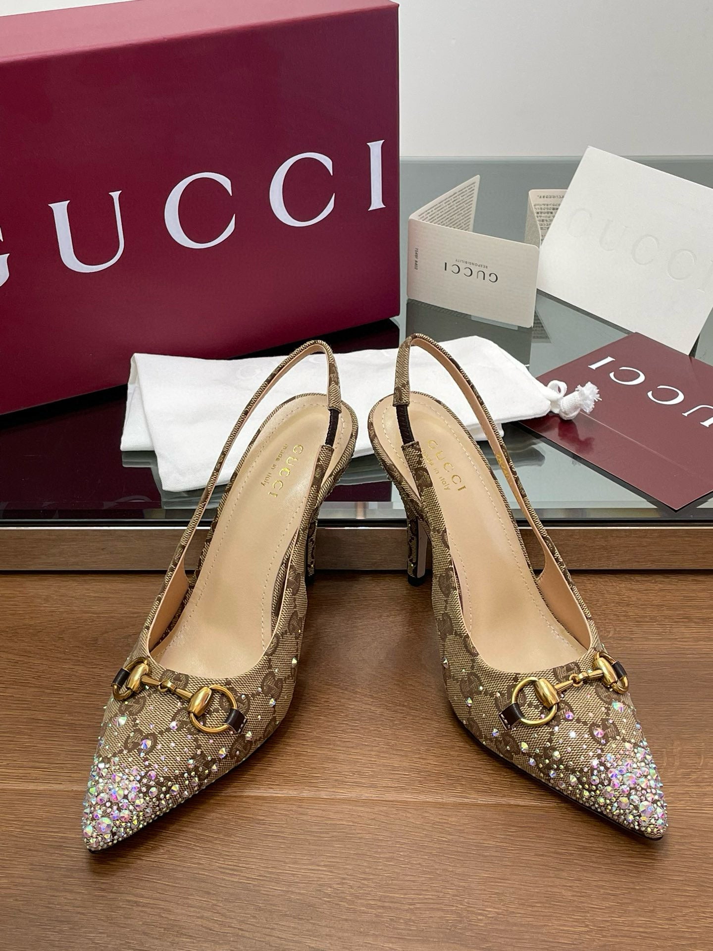 GG HEELS