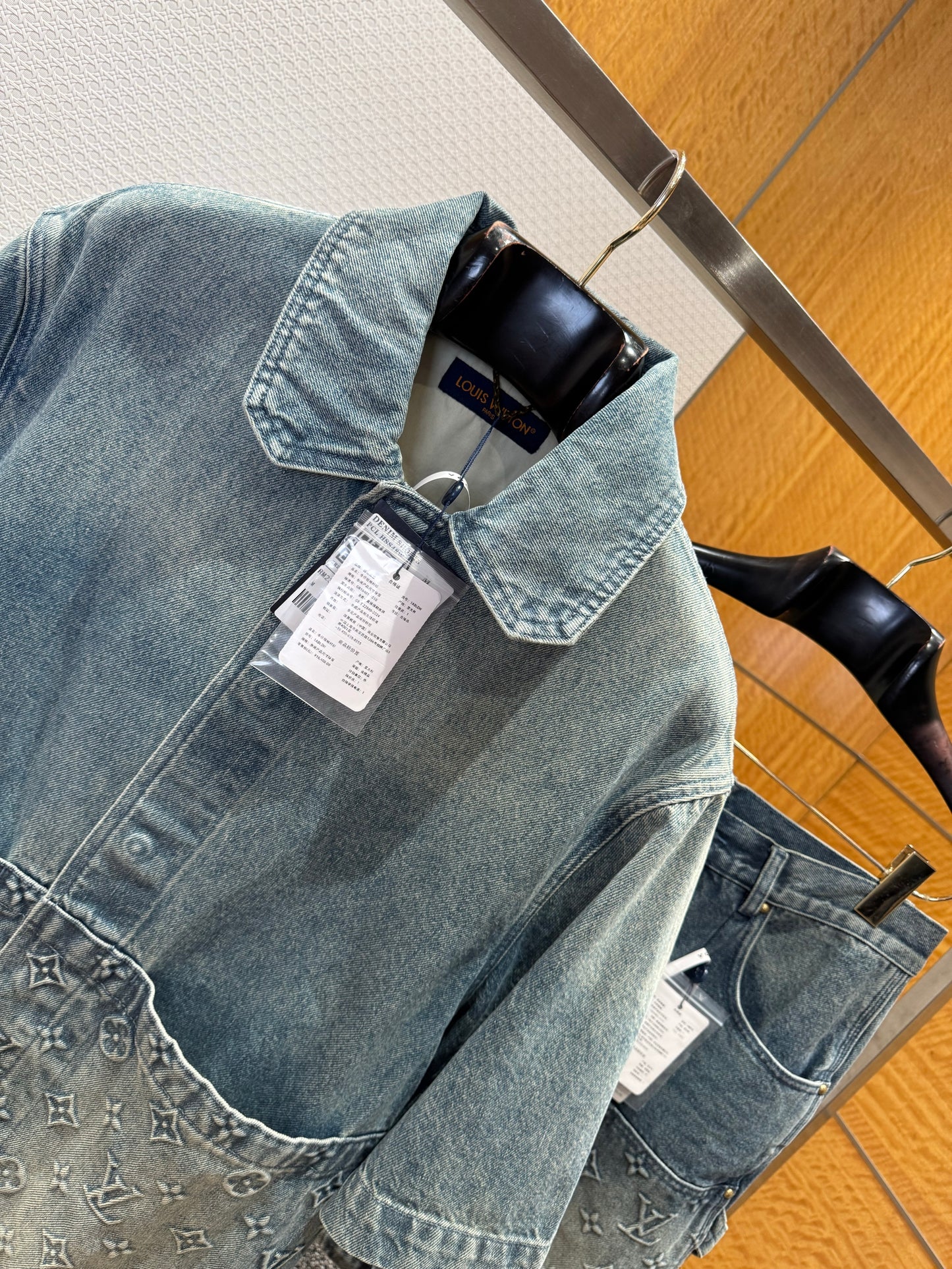 LOU DENIM SHIRT