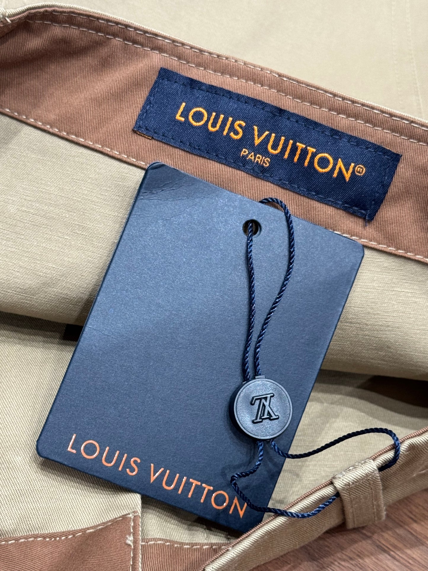 LOU SHORTS