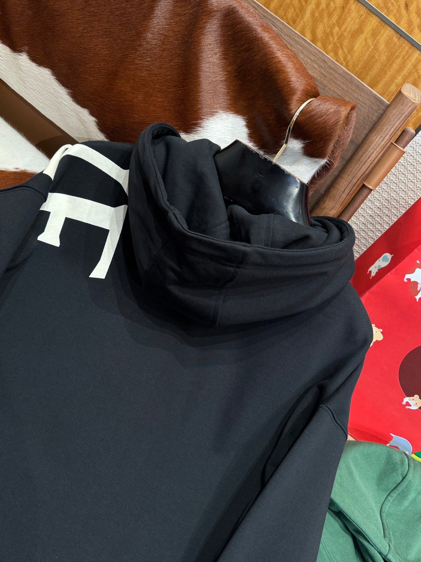 LOEW HOODIE