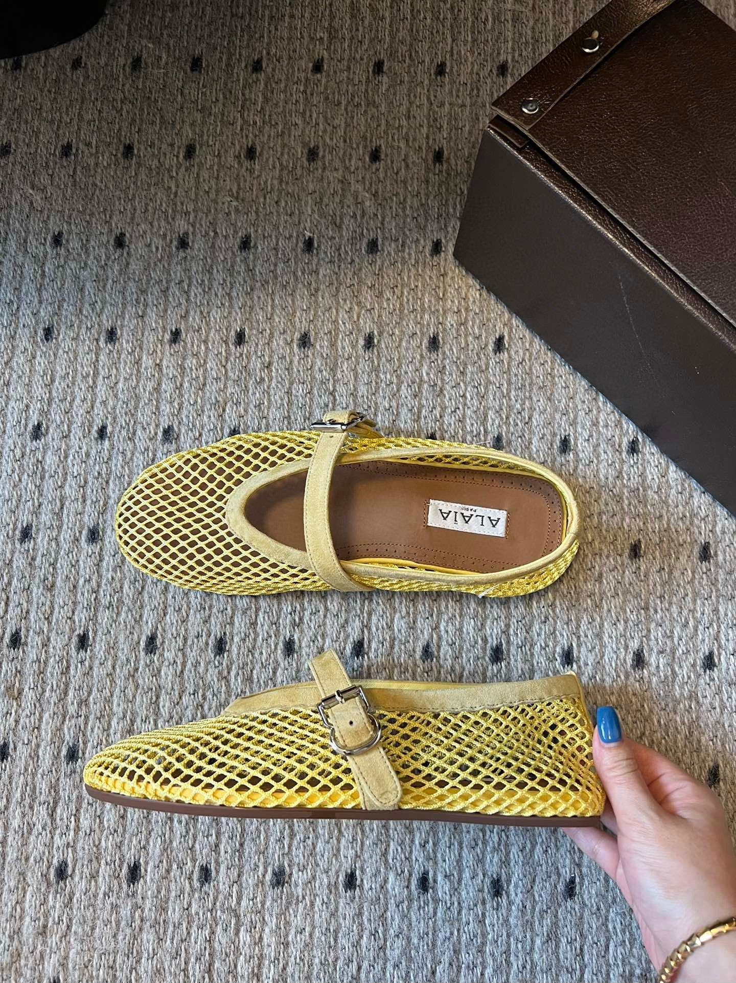 ALAIA BALLET FLATS