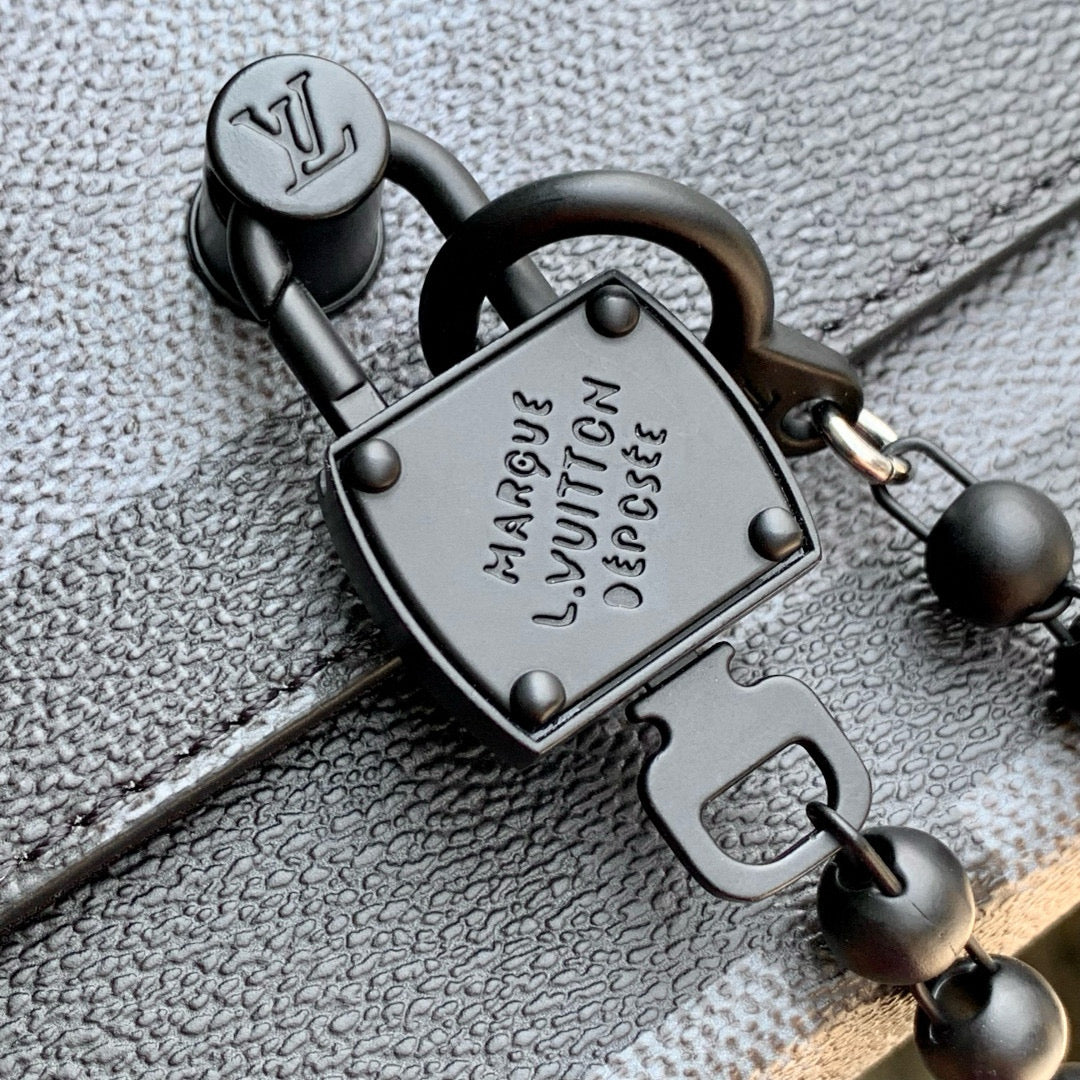 LOU STEAMER WEARABLE WALLET