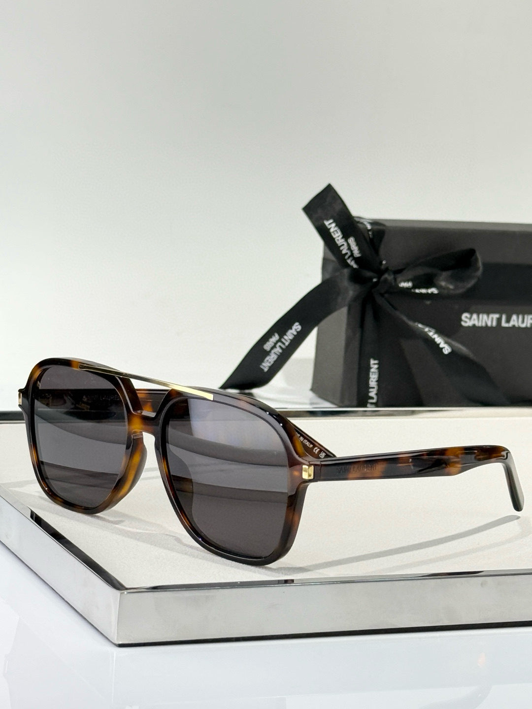 SL SUNGLASSES
