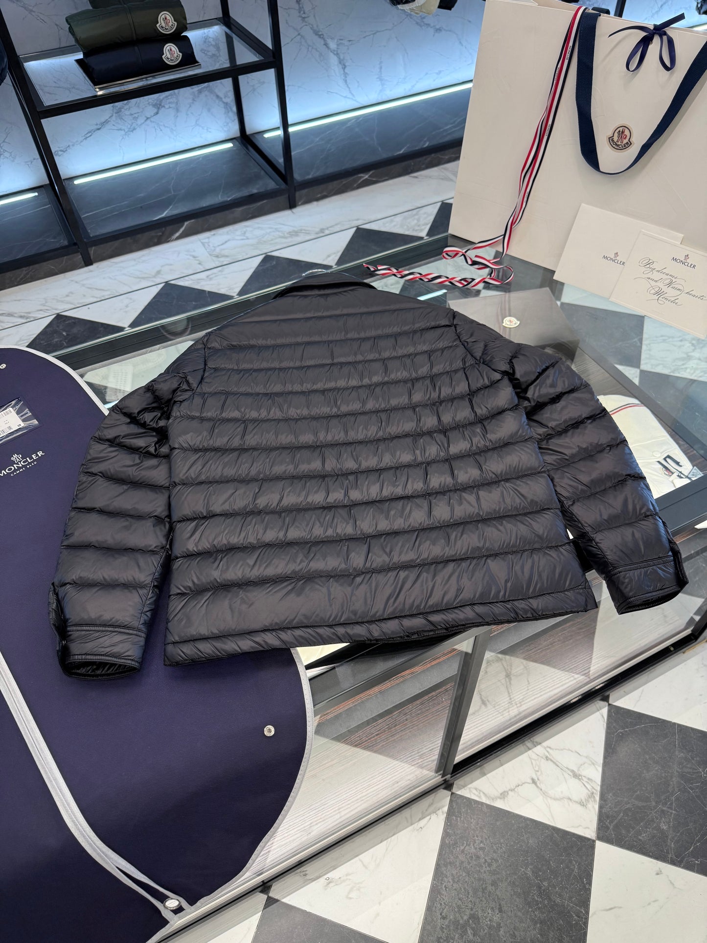 MONC CHAMBLY JACKET