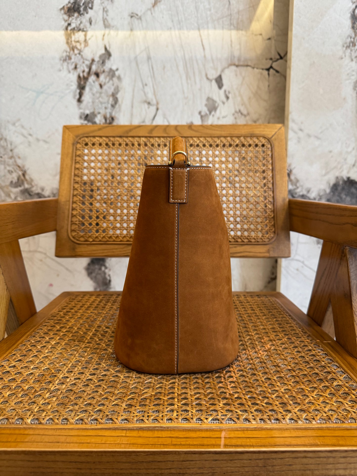 CEL MEDIUM BUCKET LOUISE BAG
