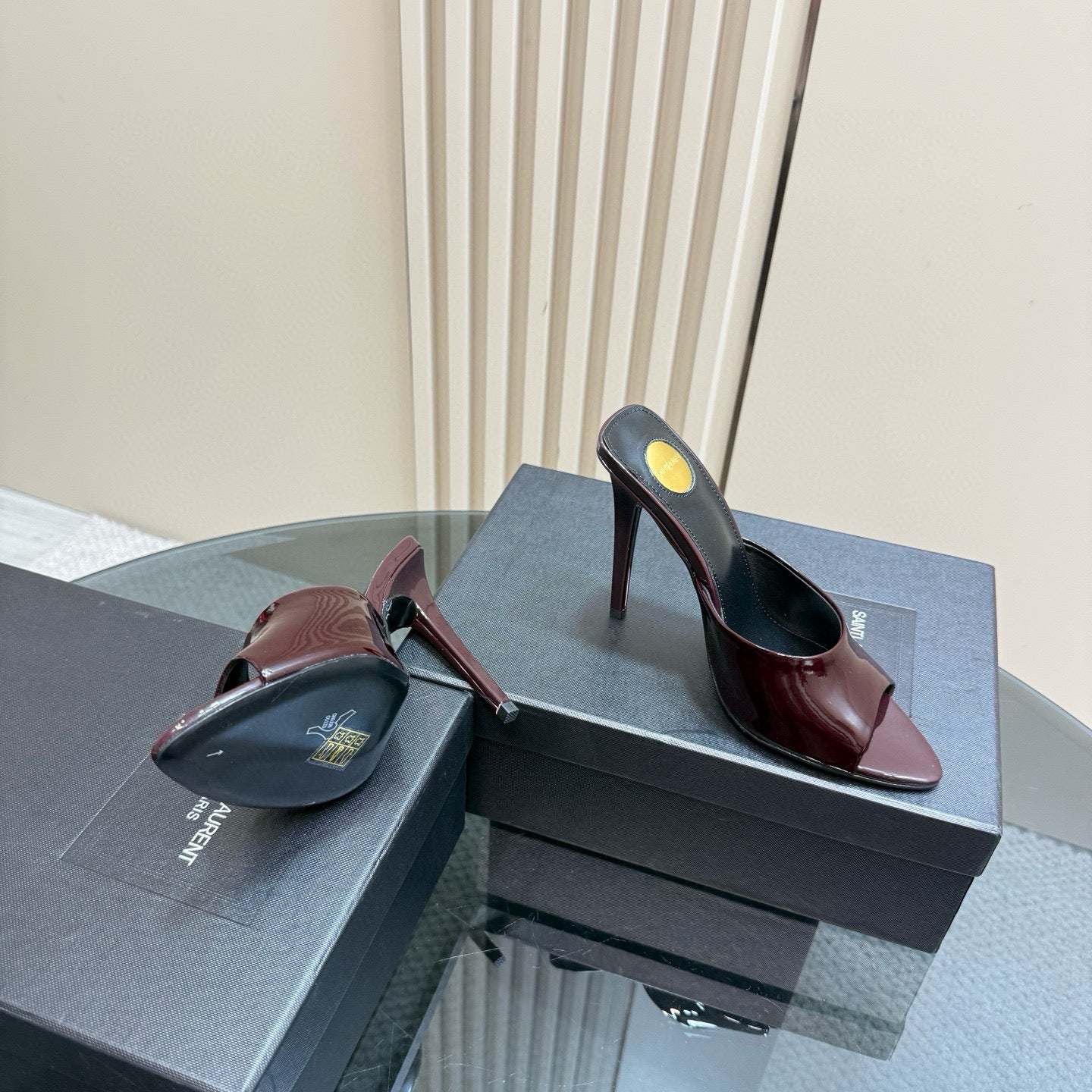 SL HEELS