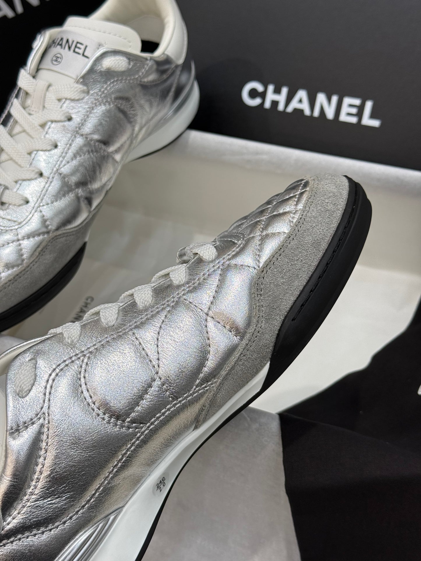 CC SNEAKER
