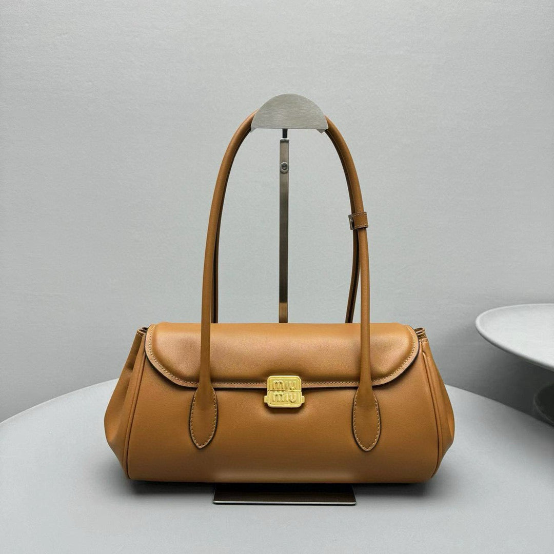 MIU M SHOULDER BAG