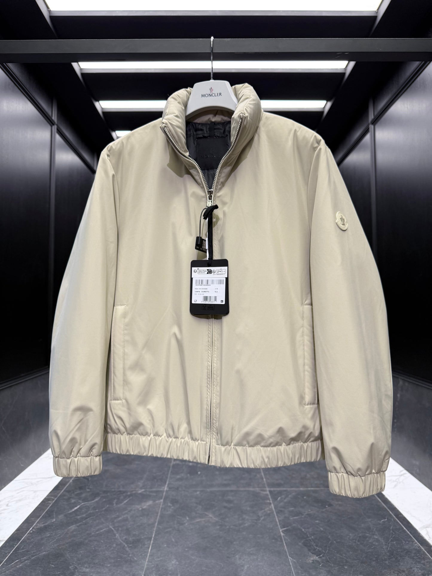 MONC LUSERNA JACKET