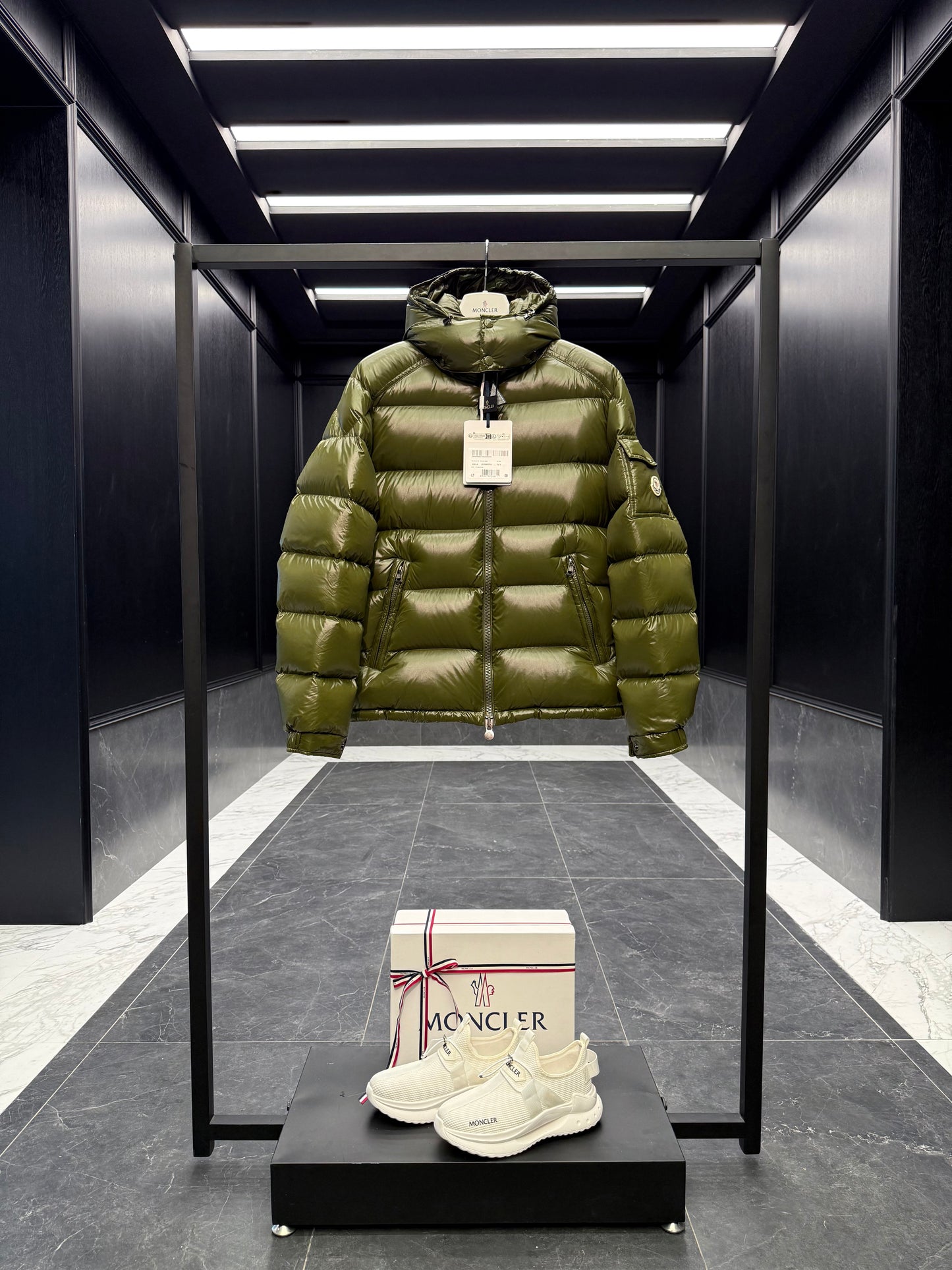 MONC MAYA JACKET