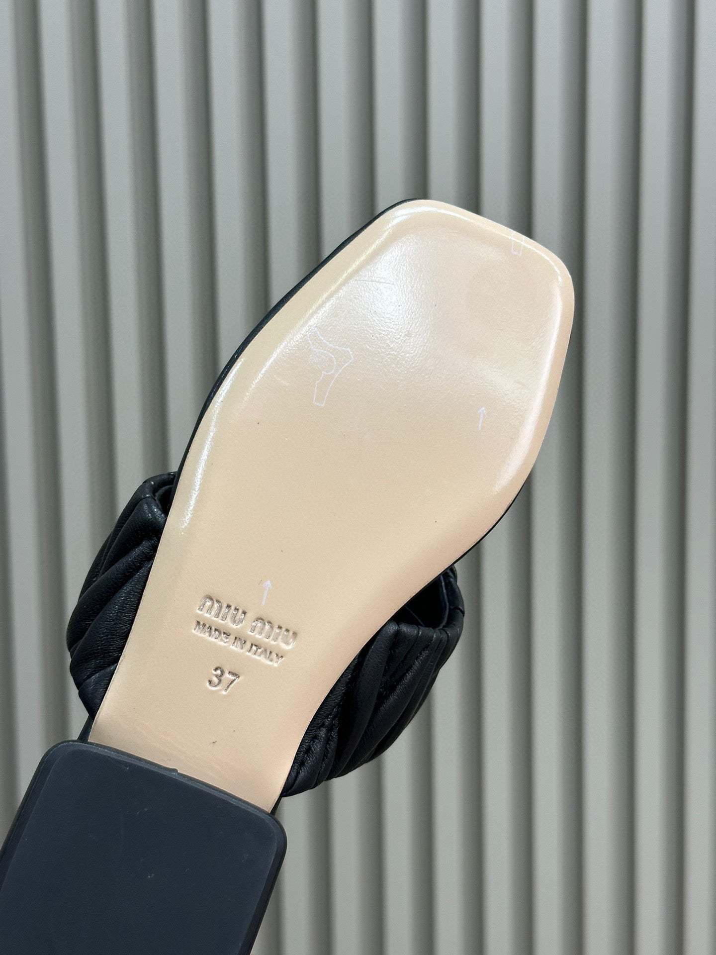 MIU M SANDALS