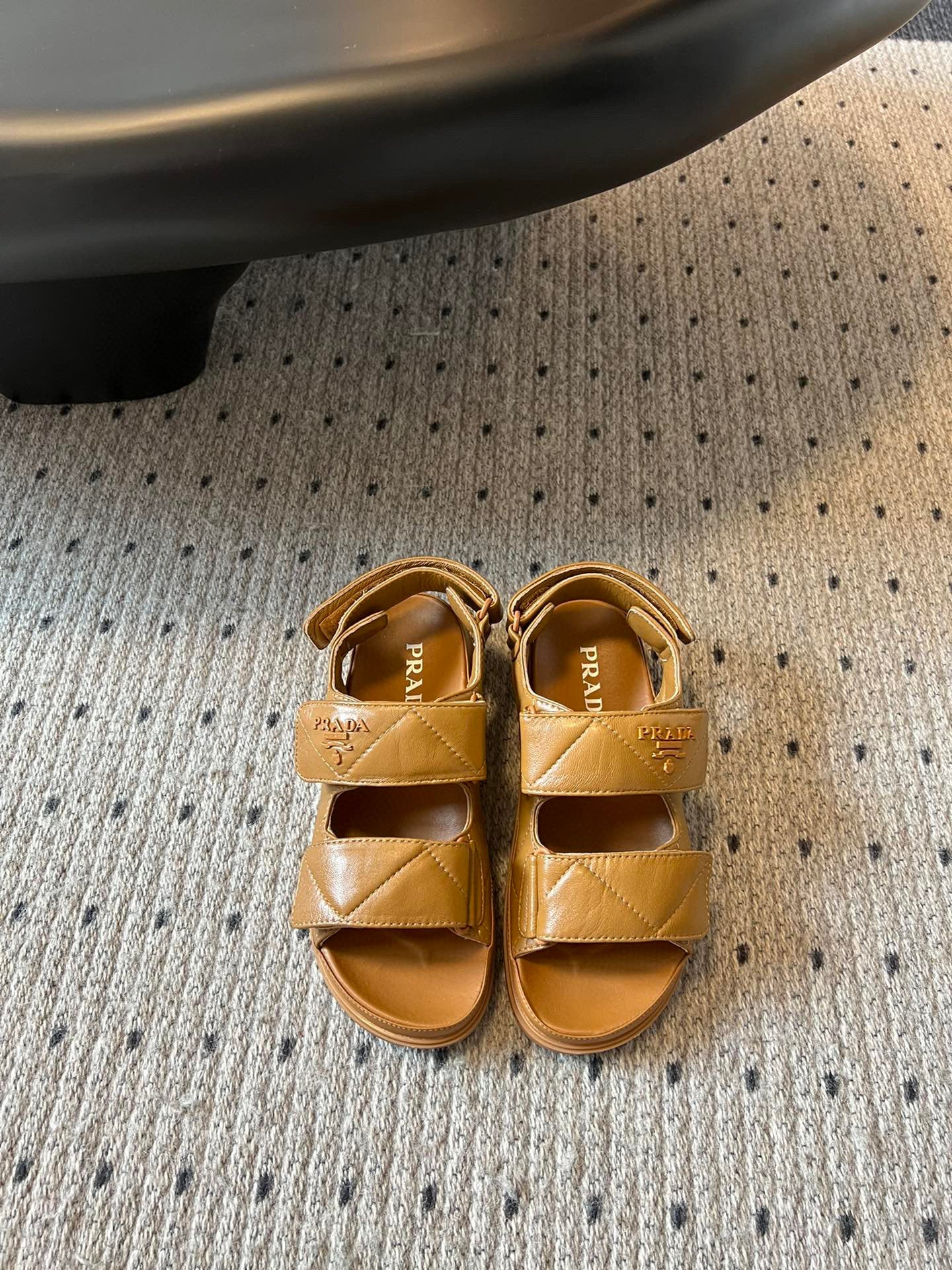 PD SANDALS