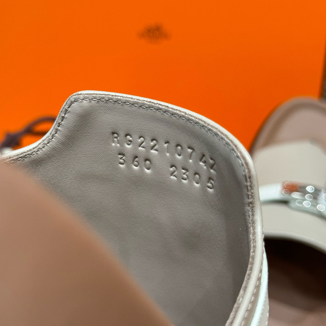 HERM EMPIRE SANDALS