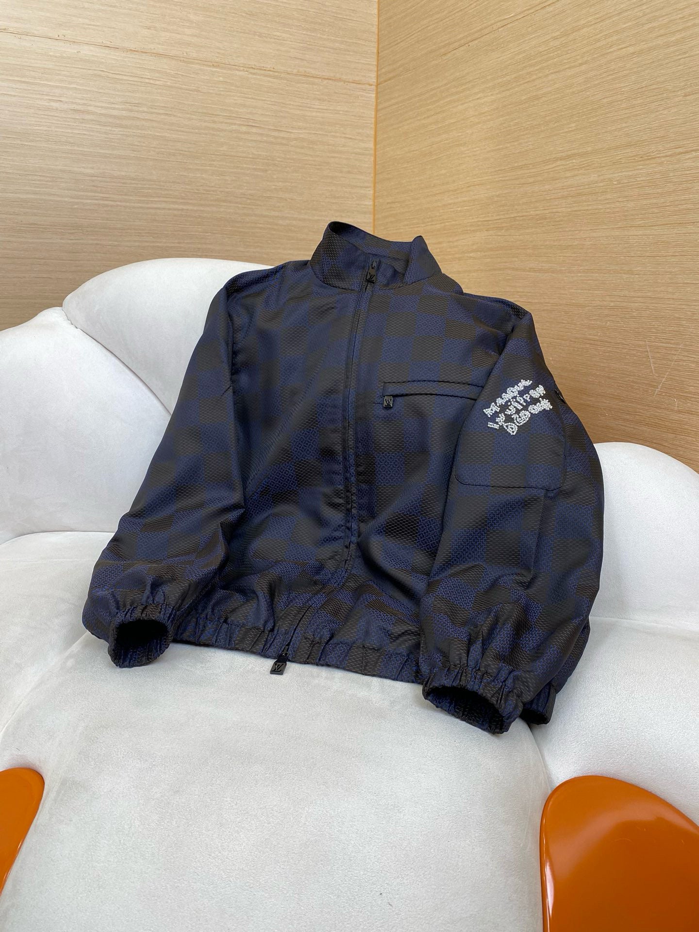 LOU JACKET