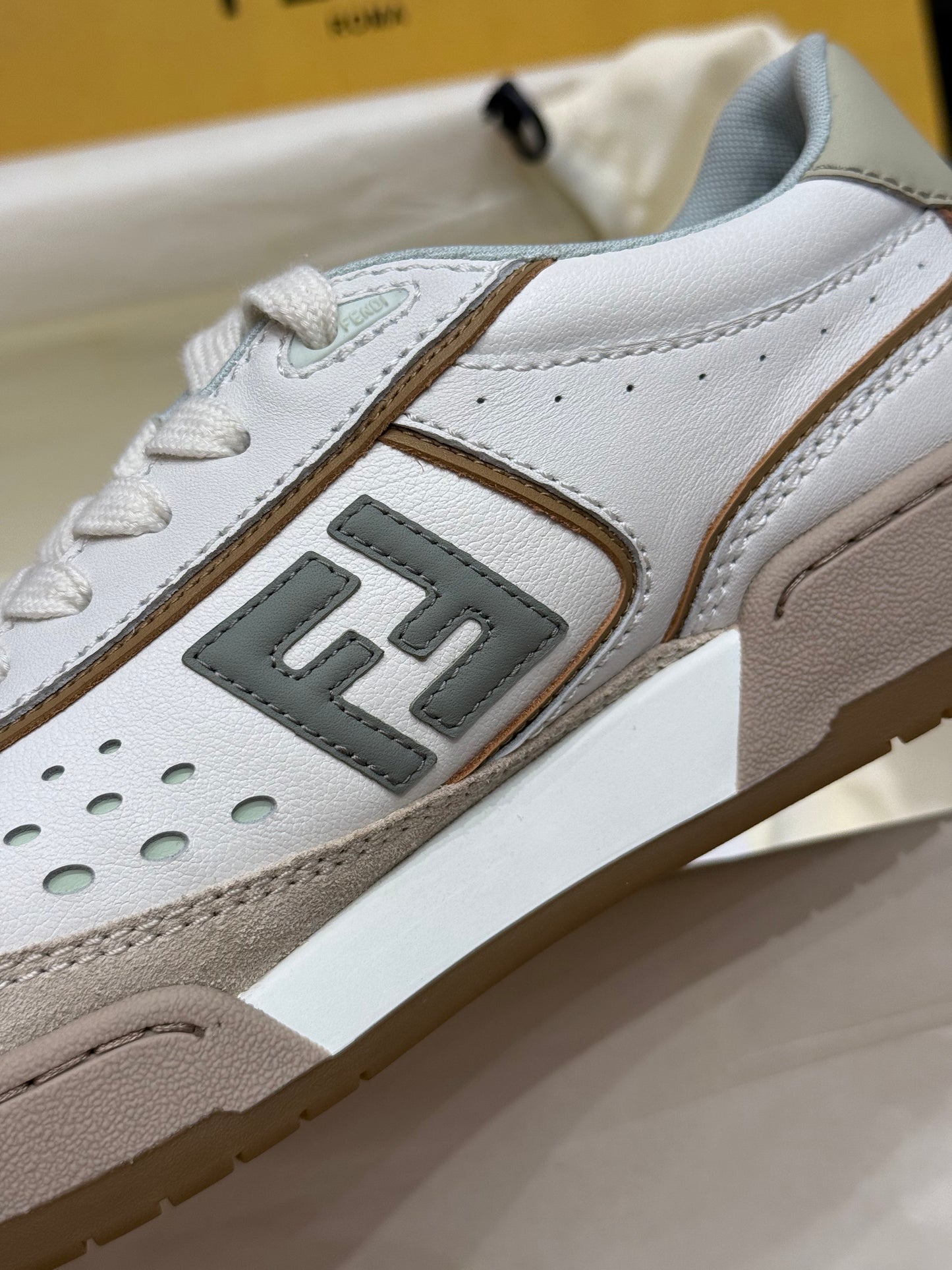 FEN SNEAKER