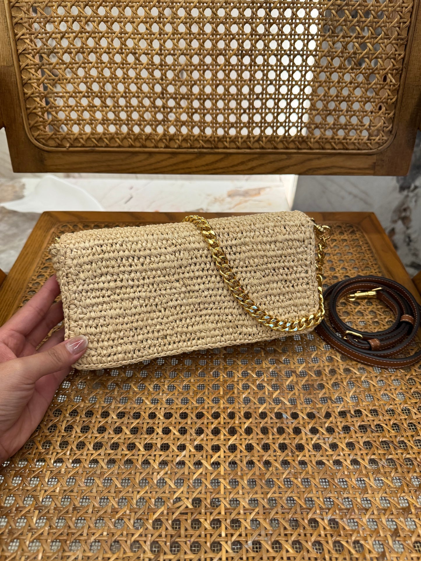 CEL MULTIPOCHETTE IN RAFFIA BAG