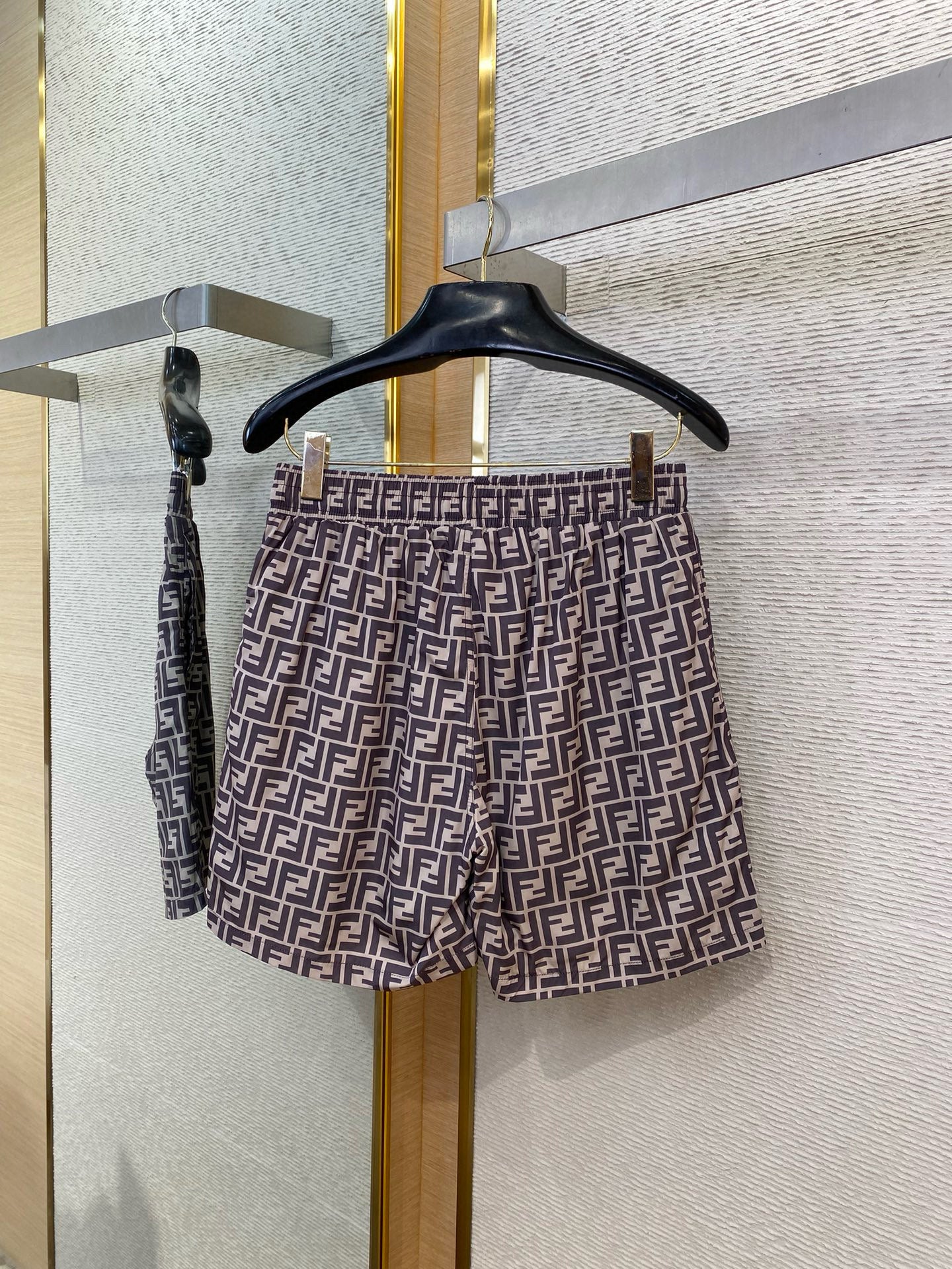 FEN SHORTS