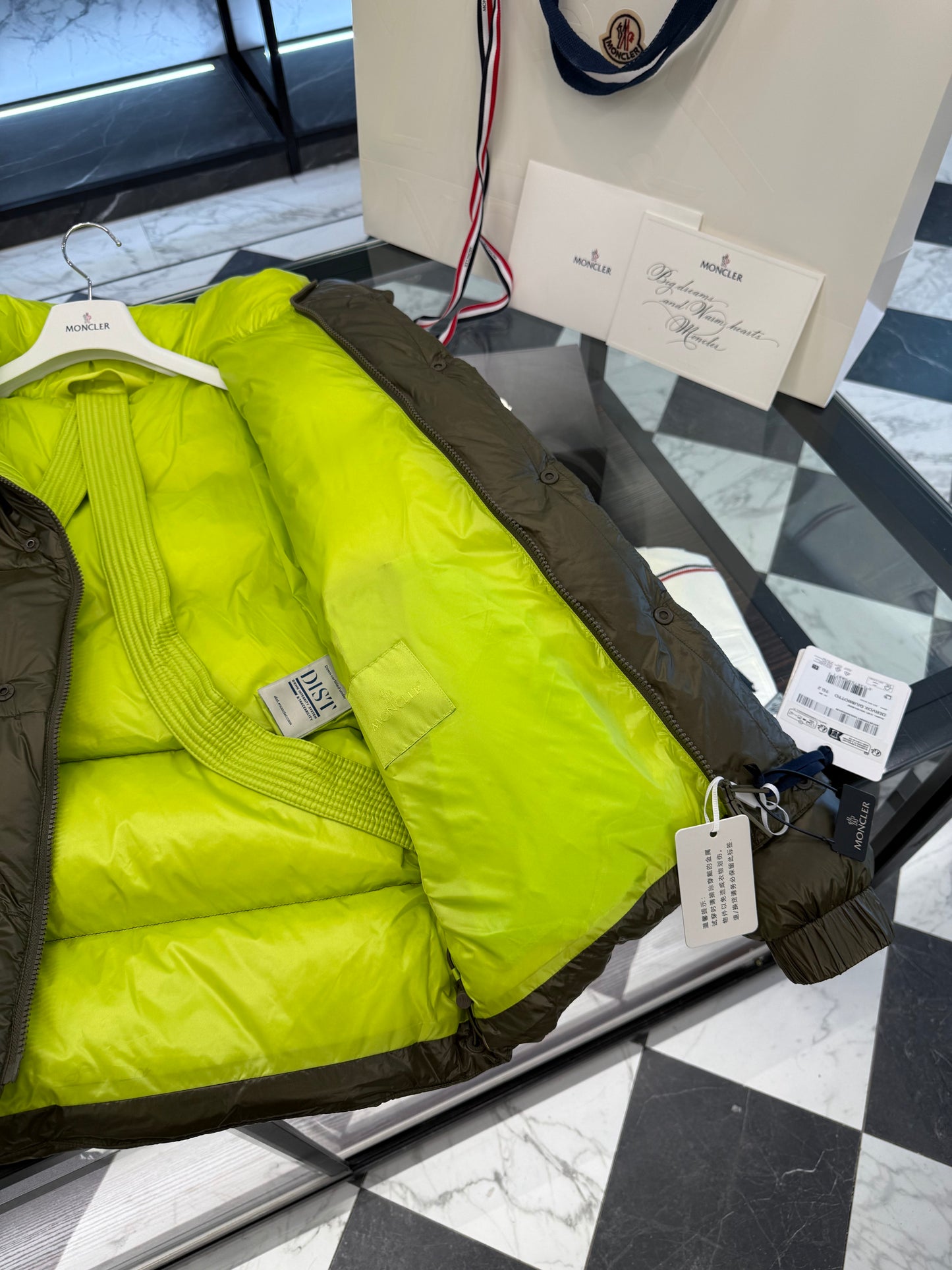 MONC DERVOX JACKET
