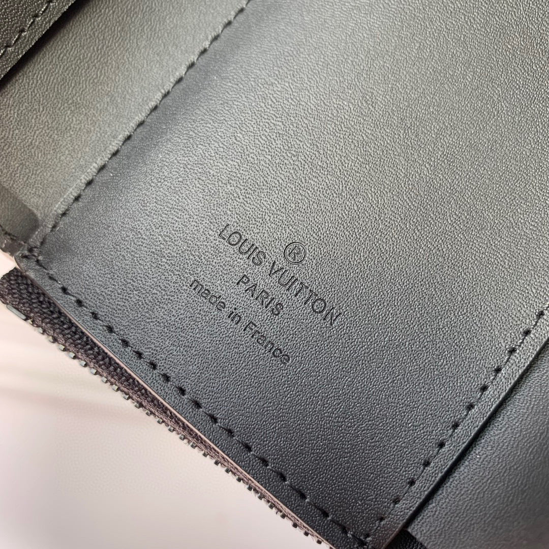 LOU PILOT WALLET