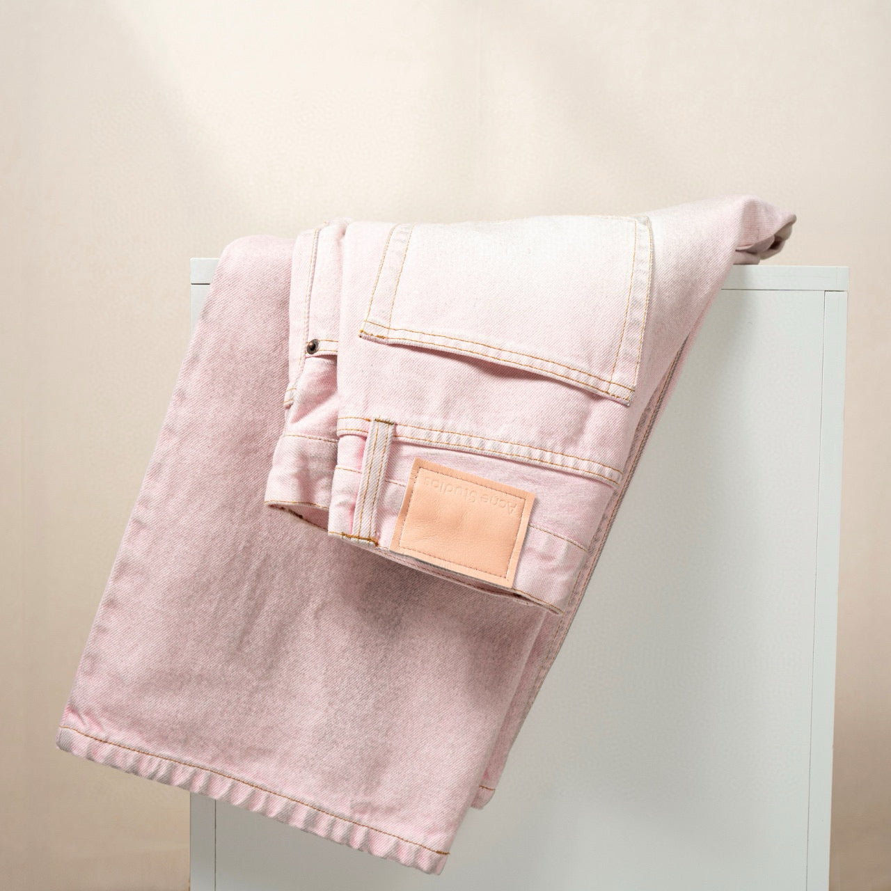 ACNE JEANS