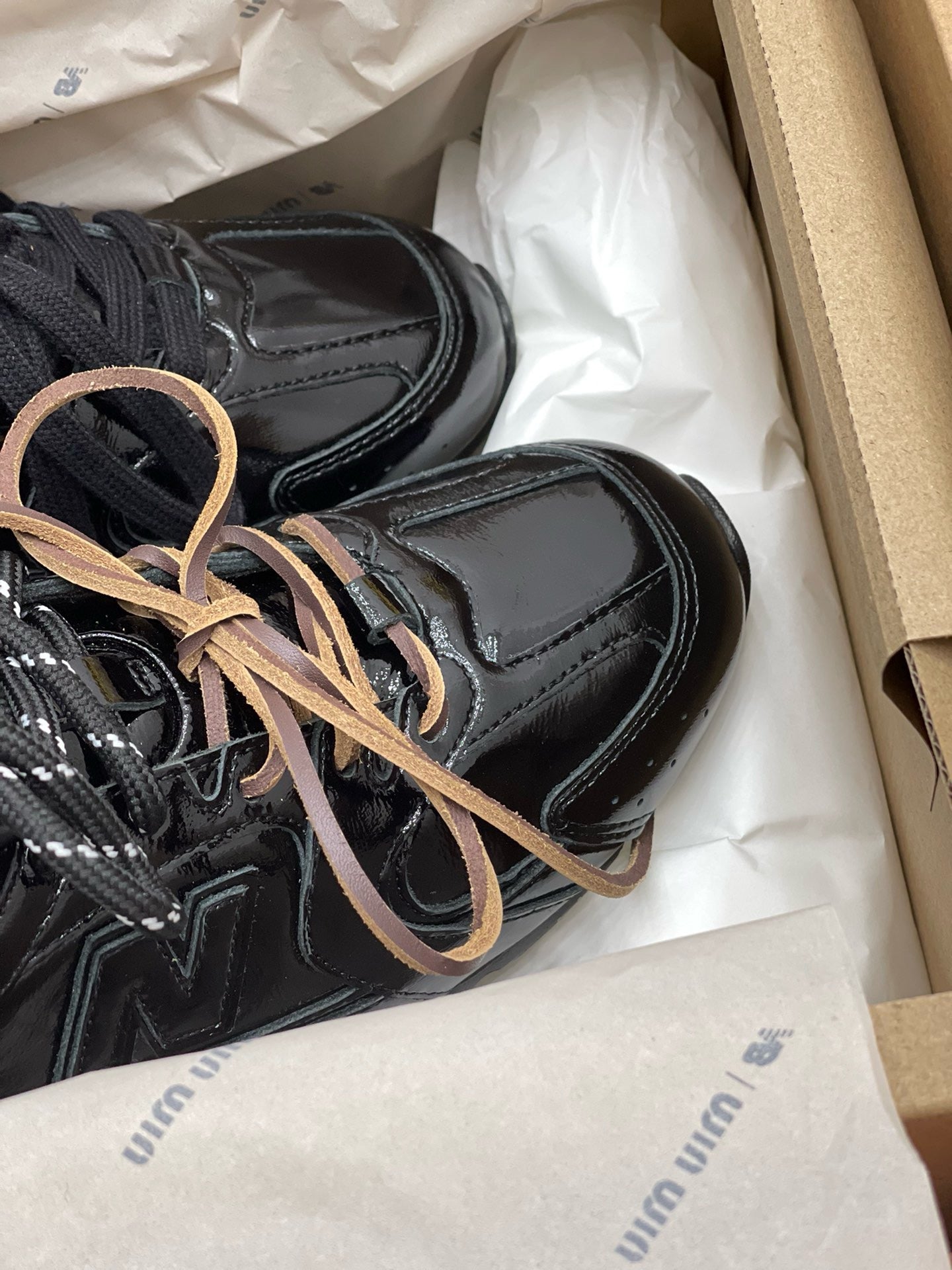 MIU M x NEW BALANCE TRAINERS